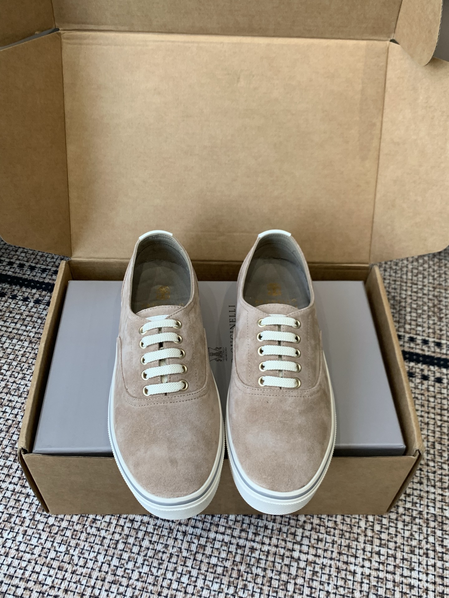 Designer Sneakers