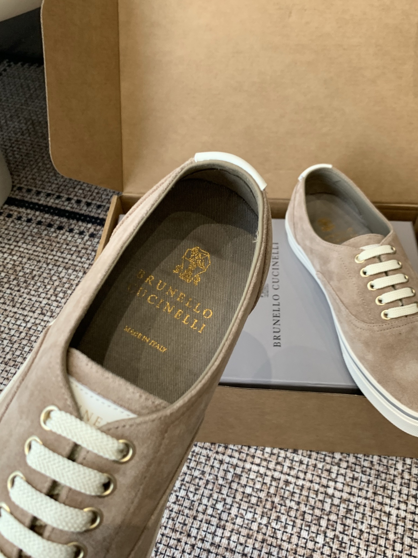 Designer Sneakers