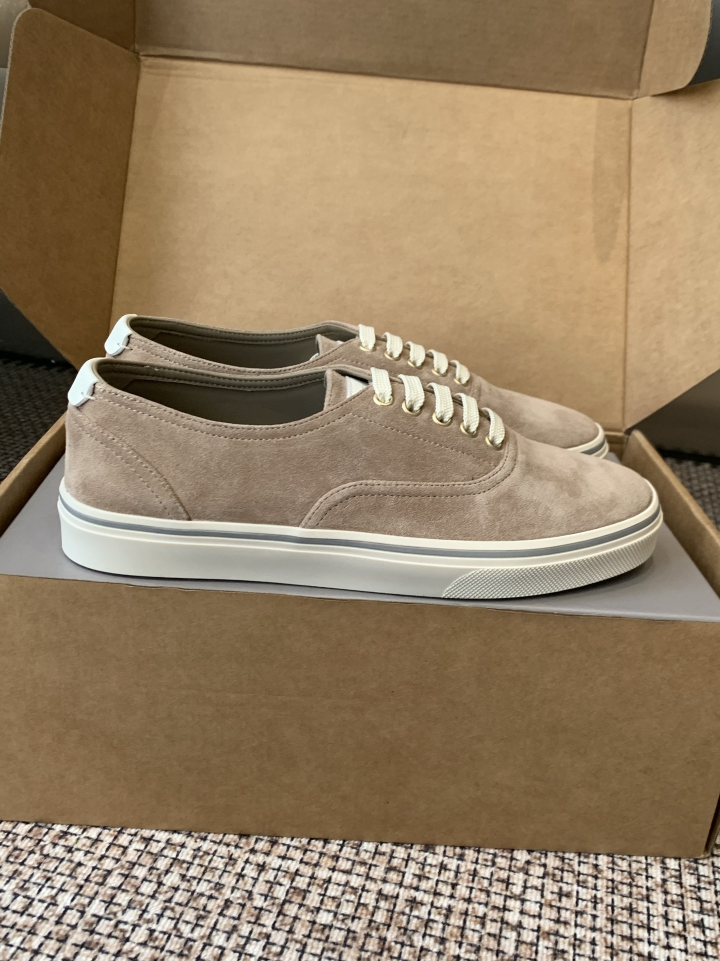 Designer Sneakers