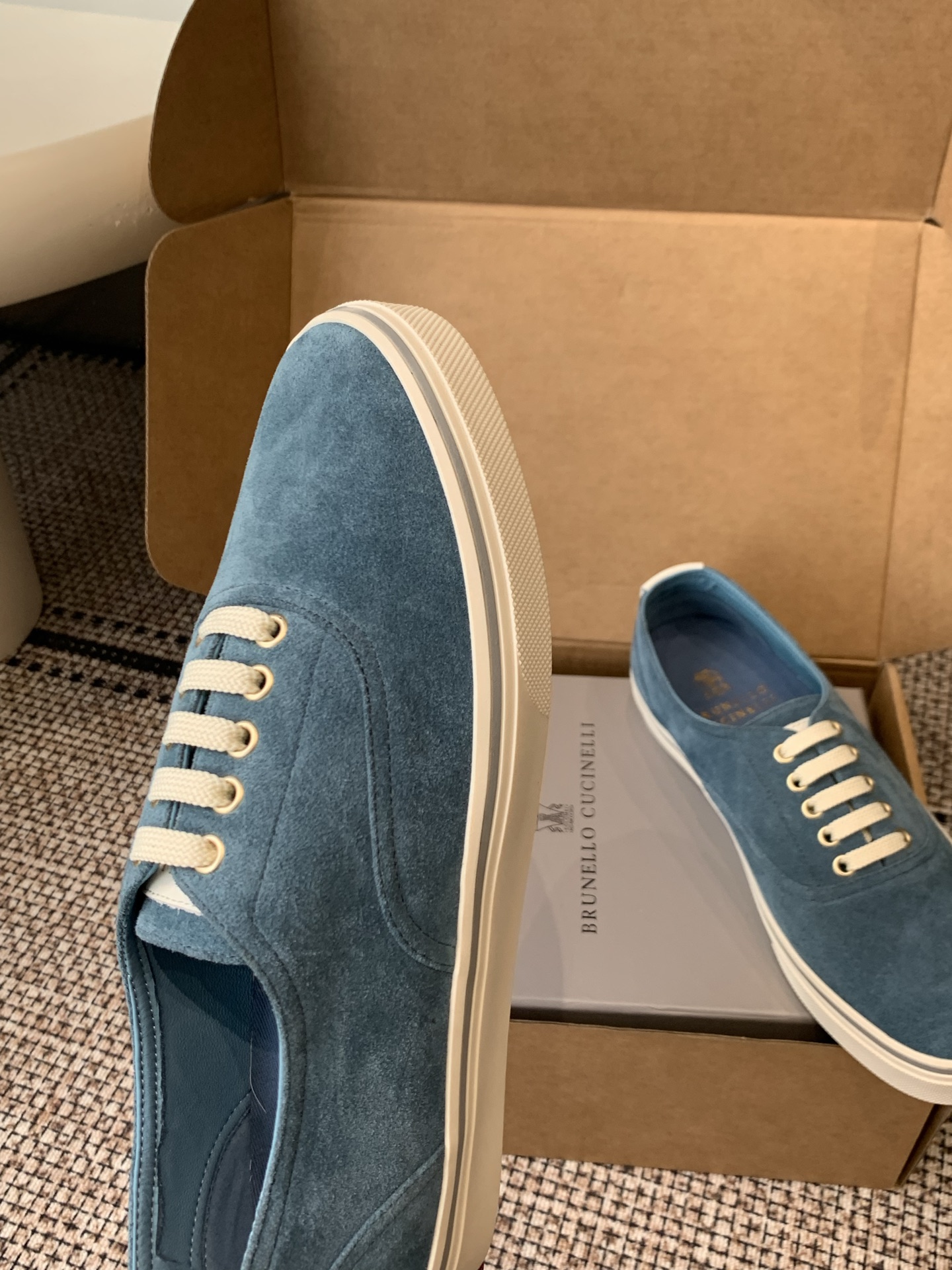 Designer Sneakers