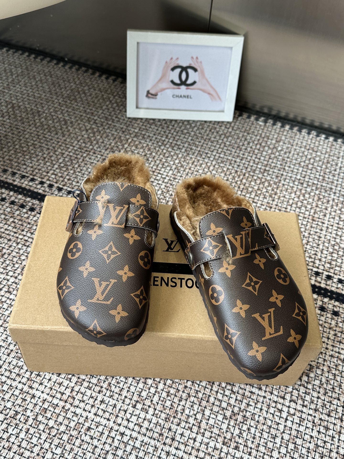 Louis Vuitton Women Shoes