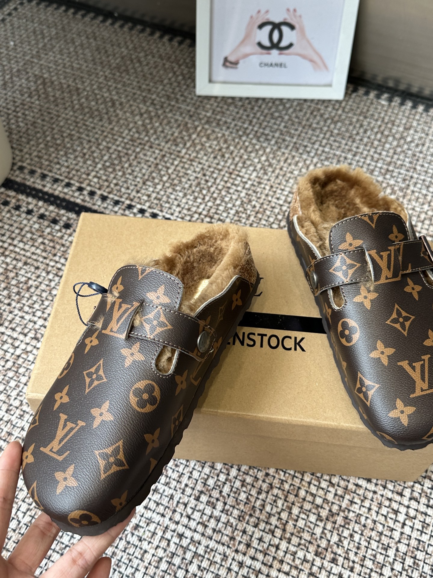 Louis Vuitton Women Shoes