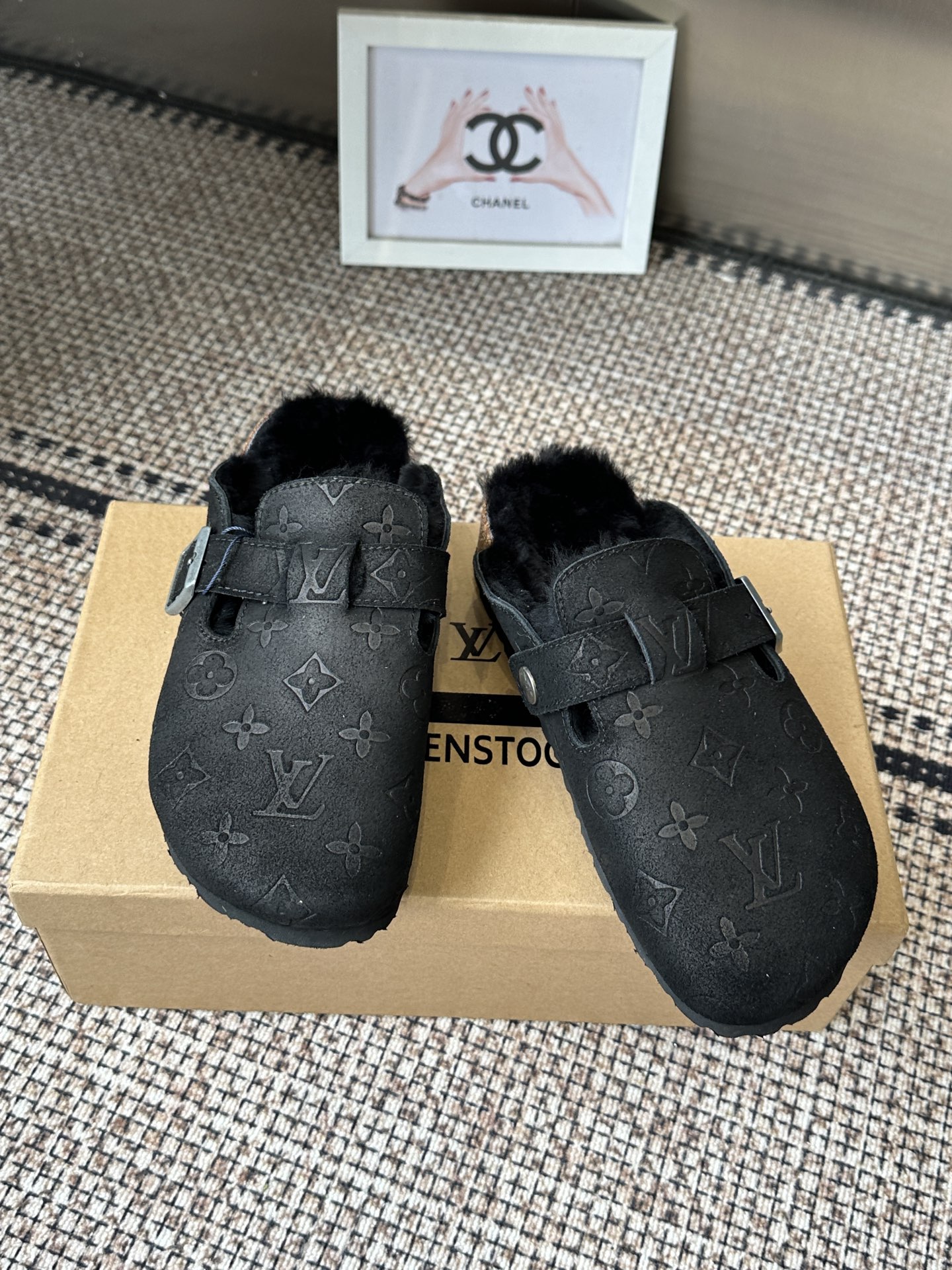 Louis Vuitton Women Shoes