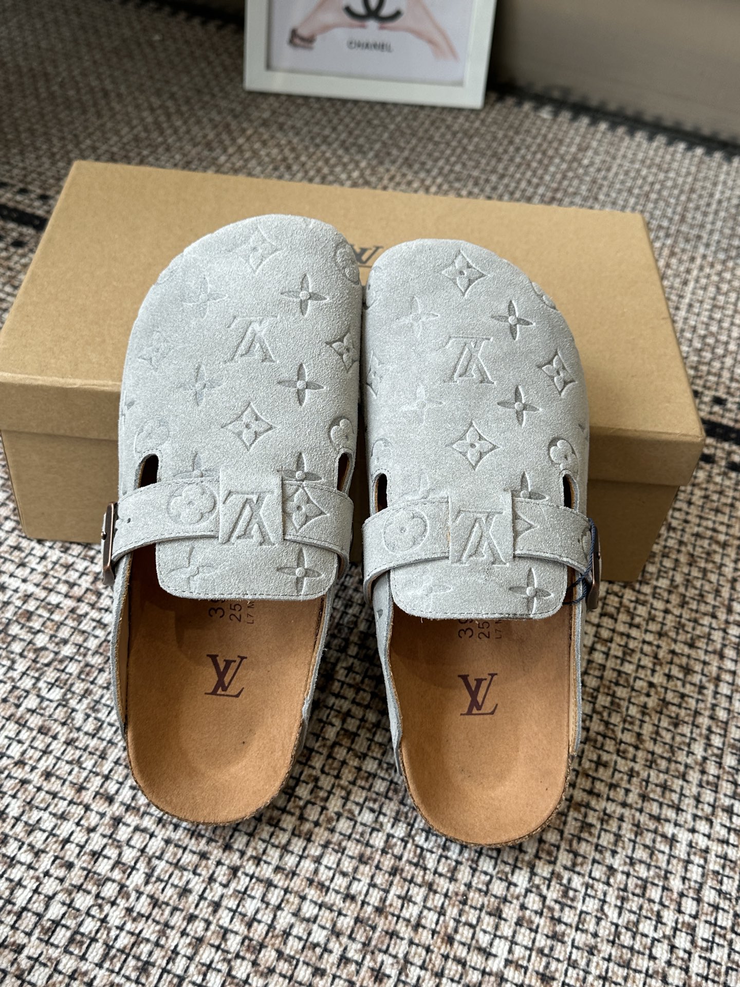 Louis Vuitton Women Shoes
