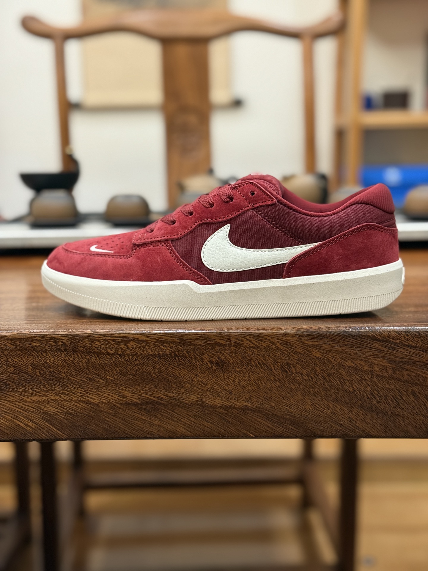 长期跑量款 性价比中的王者 SB F58款 酒红 CZ2959-601 男女鞋 36 36.5 37.5 38 38.5 39 40 40.5 41 42 42.5 43 44 44.5 45 46