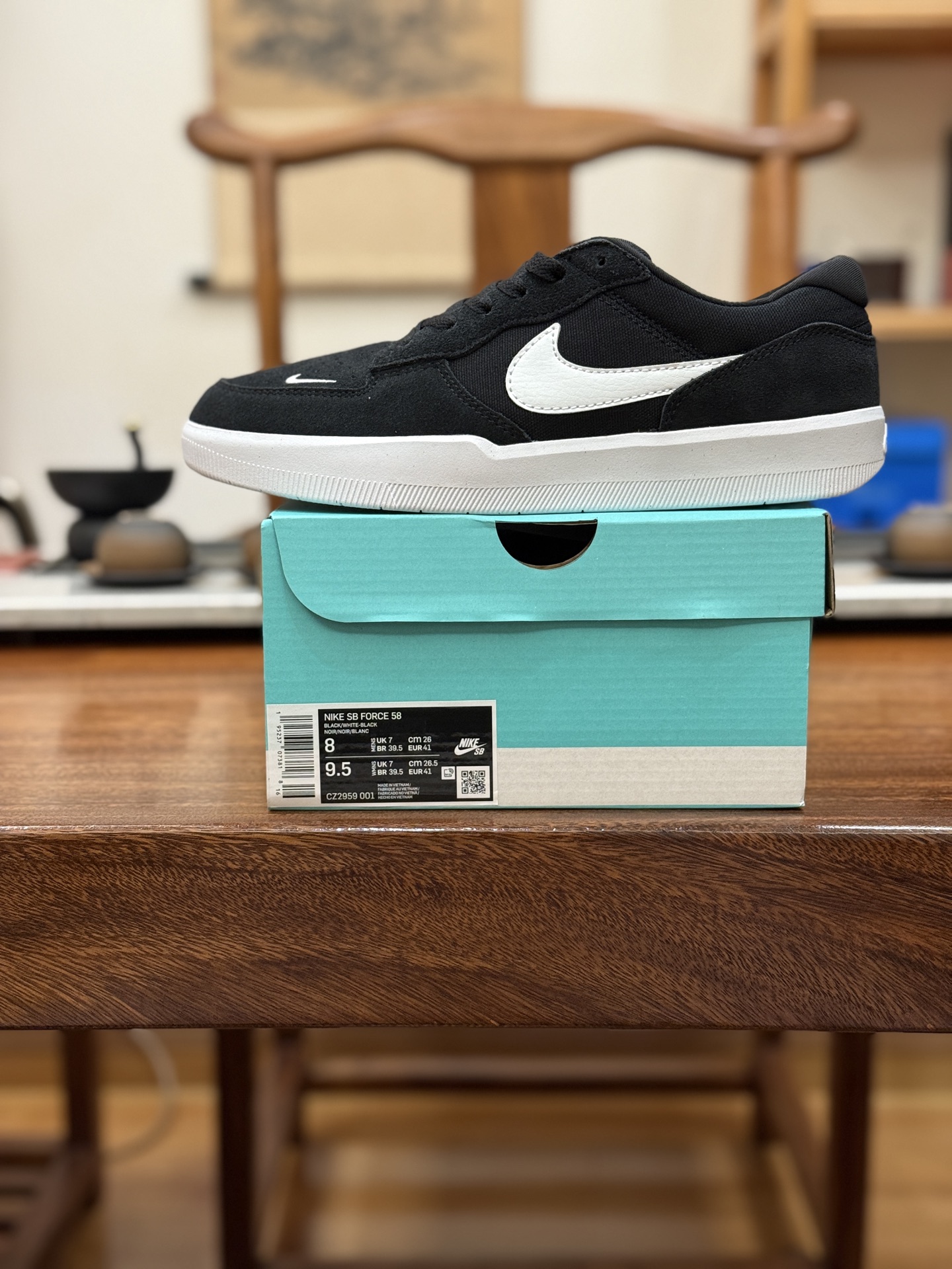 长期跑量款 性价比中的王者 SB F58款 黑白 CZ2959-001 男女鞋 36 36.5 37.5 38 38.5 39 40 40.5 41 42 42.5 43 44 44.5 45 46