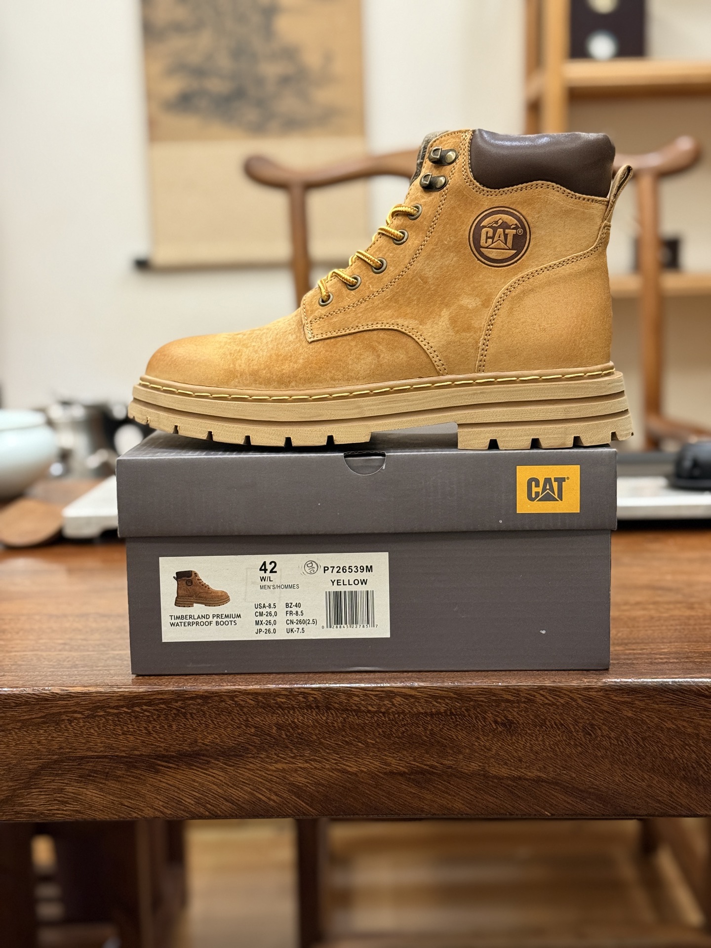 新货🚀CAT卡特 硬汉推土机品牌（内里加绒🔥保暖锁热）防寒必备 经典百搭户外休闲大黄靴系列
#广东大厂品质 秋冬新款时尚潮流搭配 面料釆用意大利进口磨砂牛皮 全鞋真牛皮材料 大底到五金都是代工厂原材料制作 好货不杀猪  首单质量严格把控 全套官网统一包装 今年冬季防寒户外专用 日常随意搭配 型男必备 
尺码：38 39 40 41 42 43 44