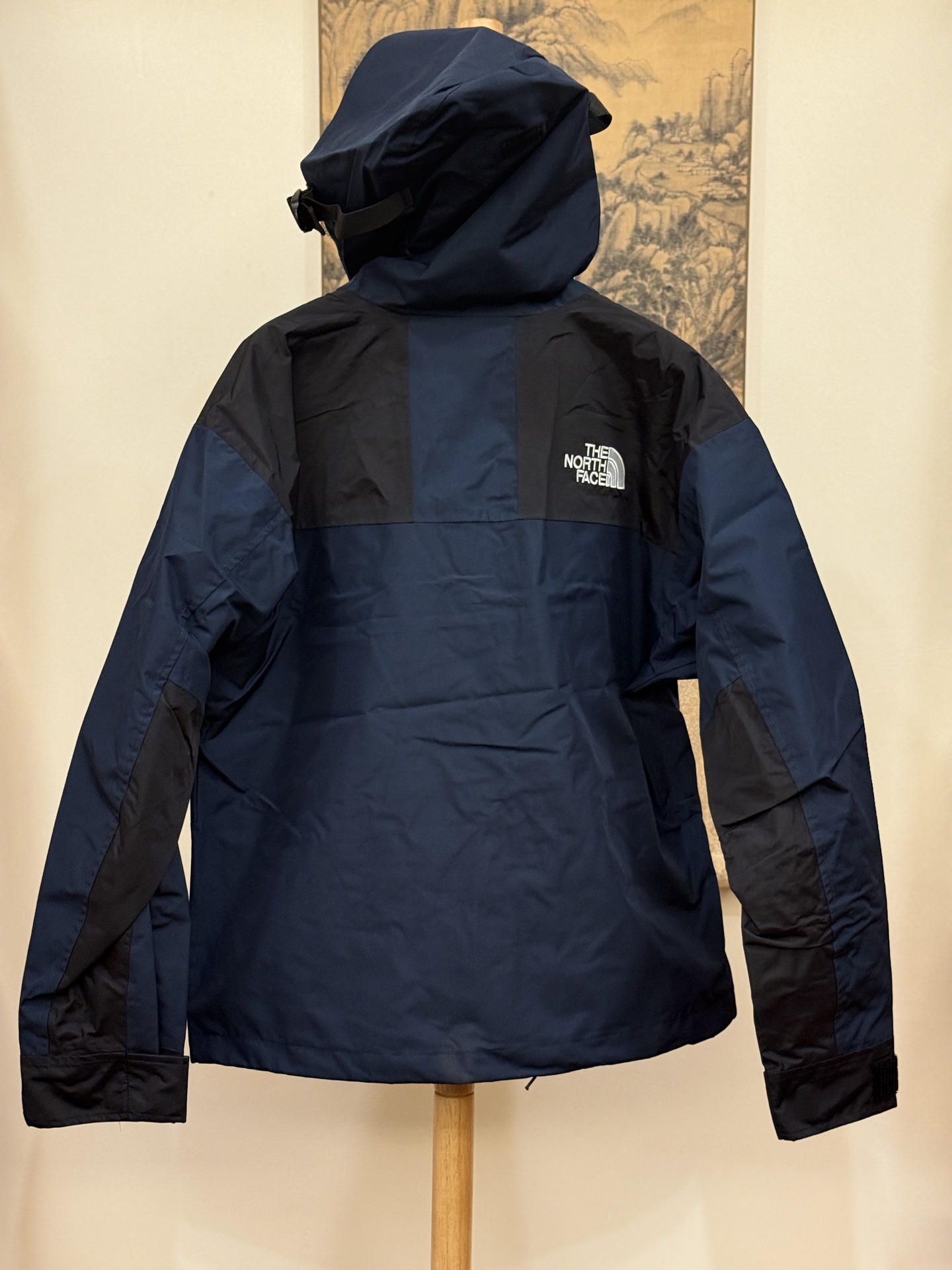 顶级版 公司级 平台货 顶级压胶版本 The North Facel 北面 经典 90冲锋衣 藏青色 男女同款 尺码 XS S M L XL XXL