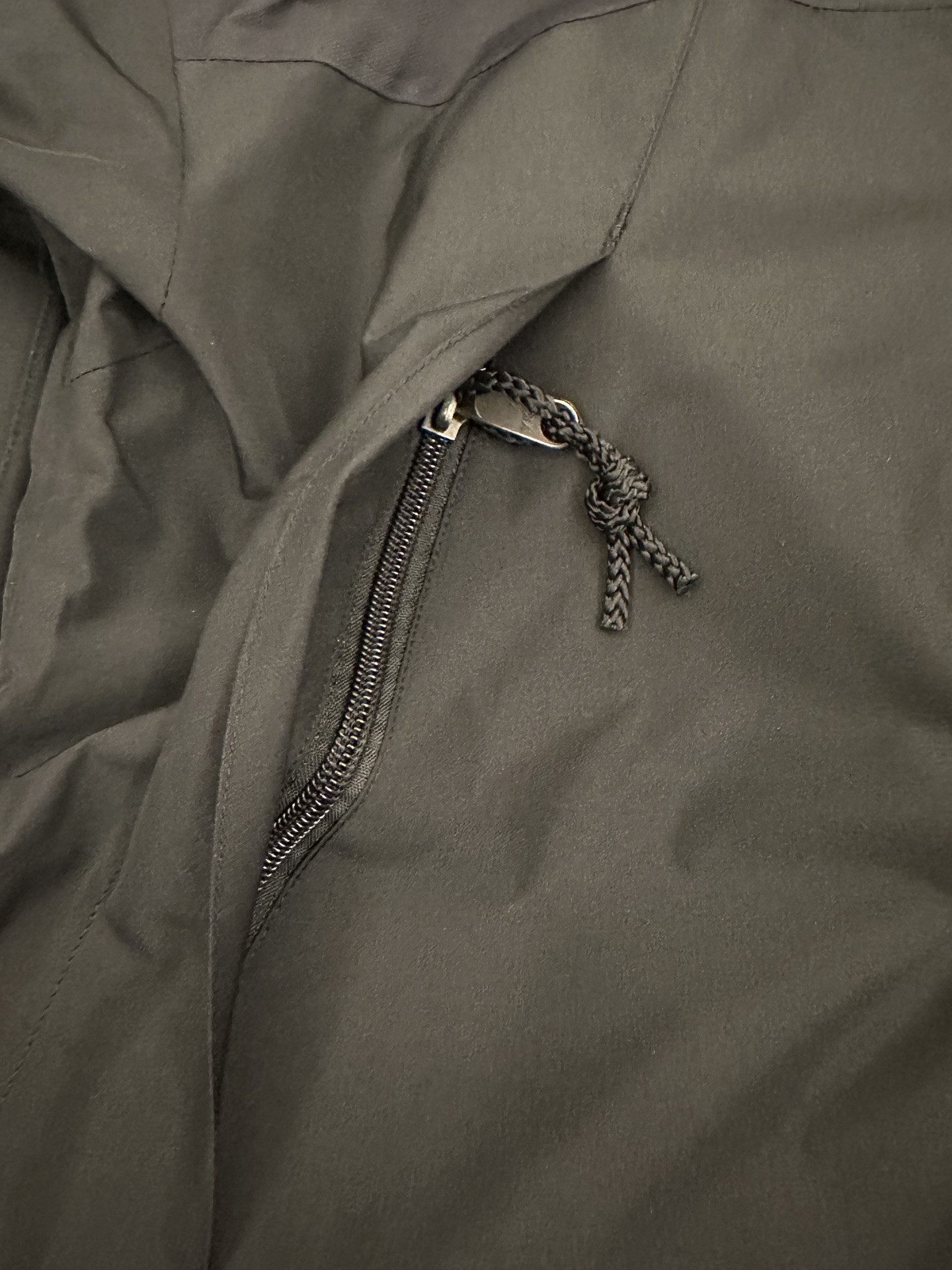 顶级版 公司级 平台货 顶级压胶版本 The North Facel 北面 经典 90冲锋衣 黑色 男女同款 尺码 XS S M L XL XXL