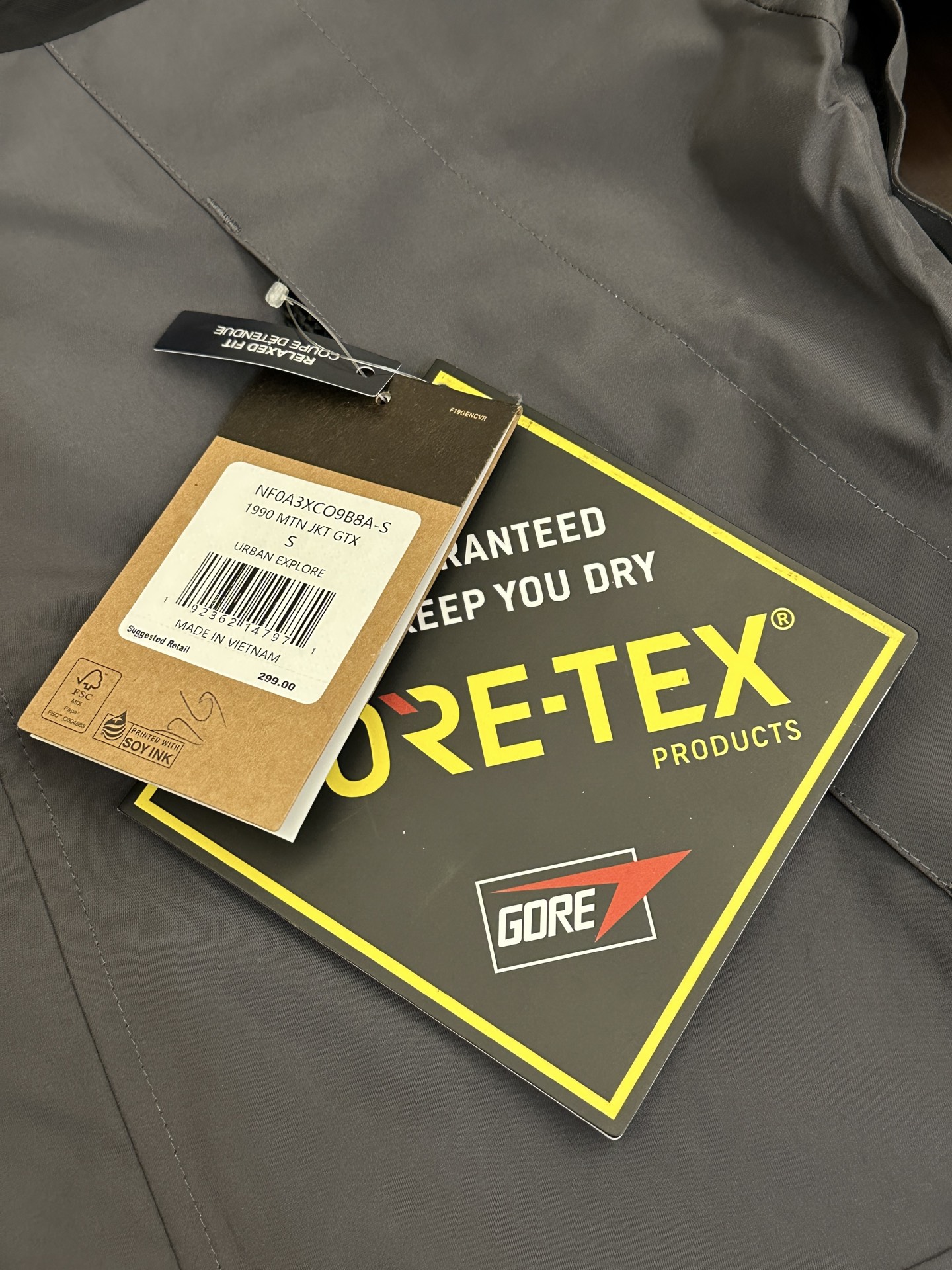 顶级版 公司级 平台货 顶级压胶版本 The North Facel 北面 经典 90冲锋衣 石墨灰 男女同款 尺码 XS S M L XL XXL