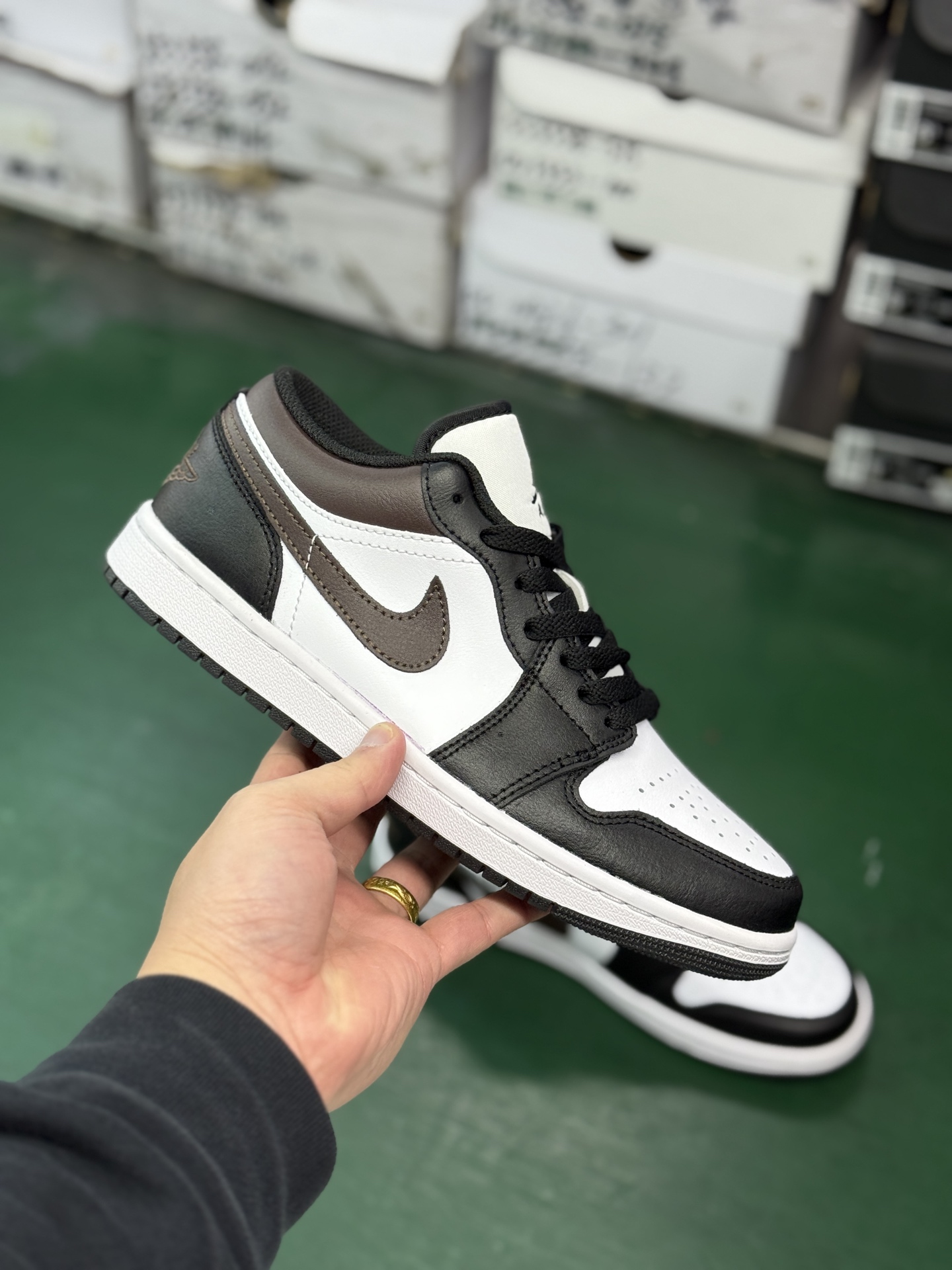 顶级原版 公司级 平台货 AIR JORDAN 1 LOW 白黑棕 IO3393-010 男鞋