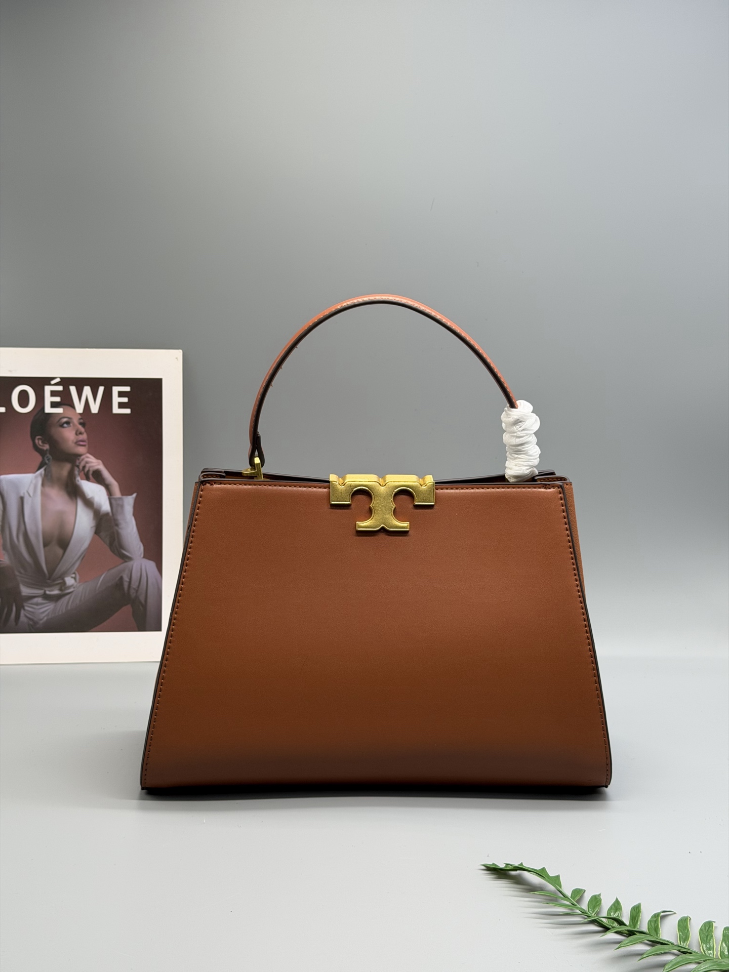 _d-09sFlD4vlHWhxcXPKnYLFeBo4gPhbVqxuDvuw