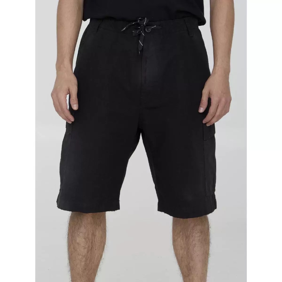 Balenciaga Black Summer Techwear Cargo Shorts Relaxed Fit Unisex 2 i1723093376 1766 2