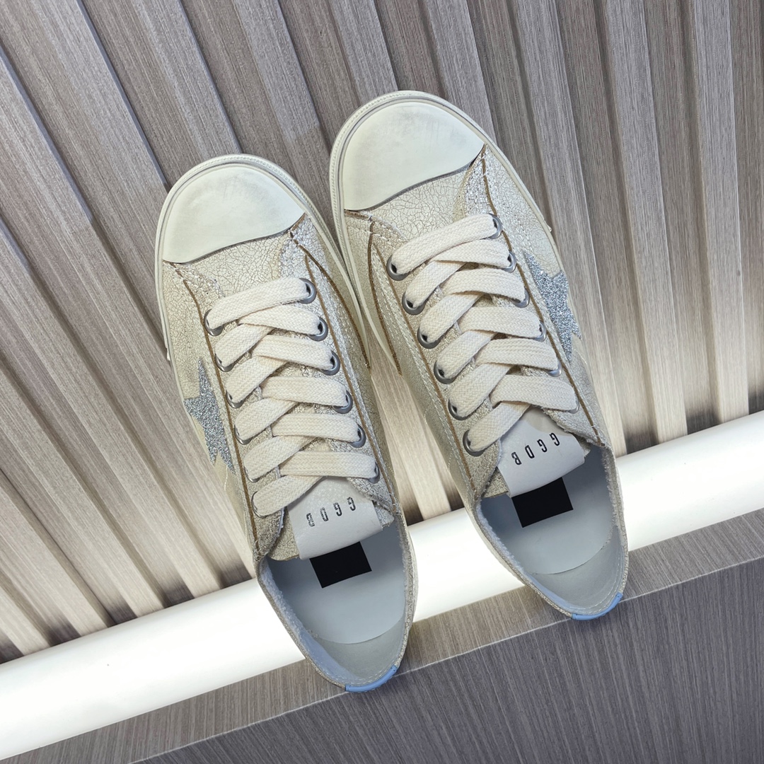 NO:231284,GGDB Vstar 2 # The best version on the entire network is not convinced. # GGDB canvas series~~ To the extent that the popularity is red, the small white shoes are worn, and all kinds of small dirty shoes are worn!  Celebrity private server demonstration × It’s so versatile!  No need to worry about washing shoes anymore!  Original custom cowhide (the essence of old making) inner towel   cowhide foot pad, original mold opening 3.5cm high-rise latex insole, original TPU two-color outsole... 35-39 (40 custom made without return and exchange) regular leather surface, casual shoes/sports shoes, sneakers, cowhide19860909GGDB Vstar 2 # 全网最好版本不服来比 # GGDB 帆布系列~~火红程度上怼小白鞋,下踩各类小脏鞋！明星私服上脚示范 ×就是这么百搭 ！再也不用担心洗鞋的问题啦！ 鞋面原版定制牛皮（做旧精髓所在）内里毛巾 牛皮垫脚,原版开模3.5cm内增高乳胶鞋垫,原版TPU双色大底…… 35—39(40定做不退换)正码皮面,休闲鞋/运动鞋,sneakers,cowhide,Women's Shoes