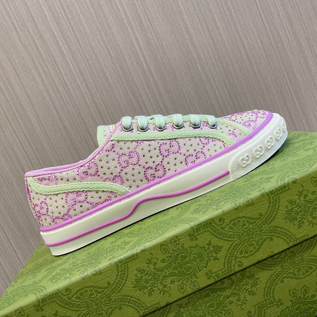 Gucci Women Shoes