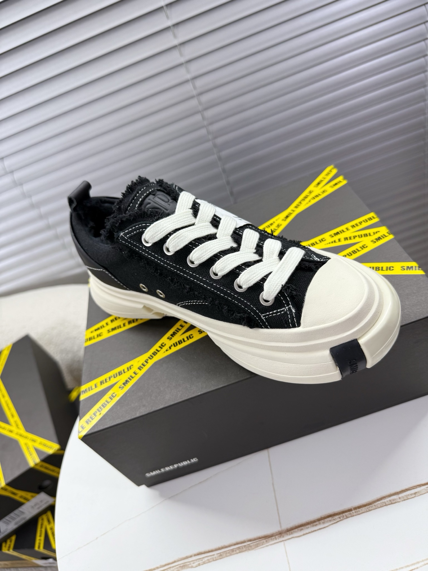Designer Sneakers