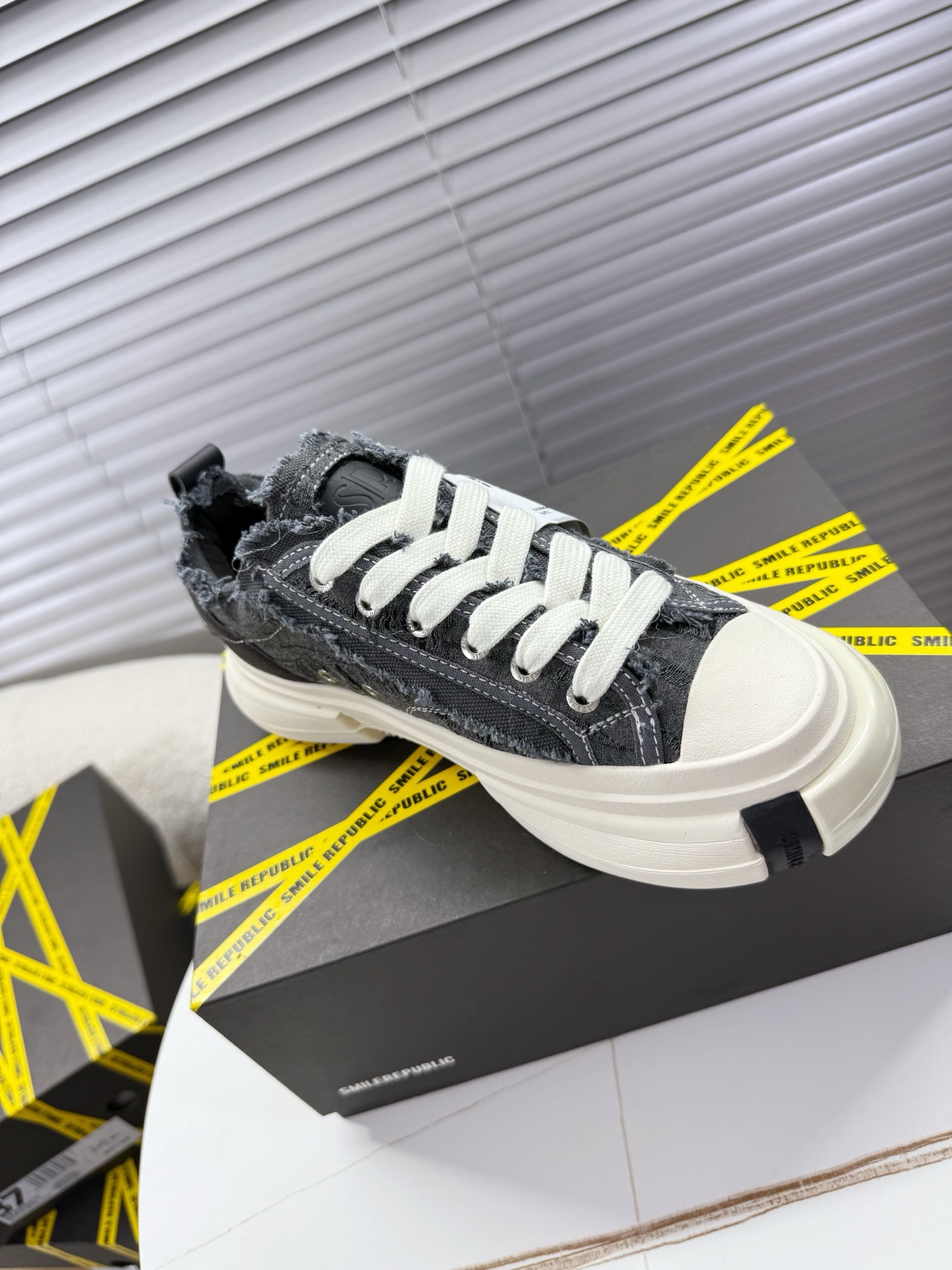 Designer Sneakers