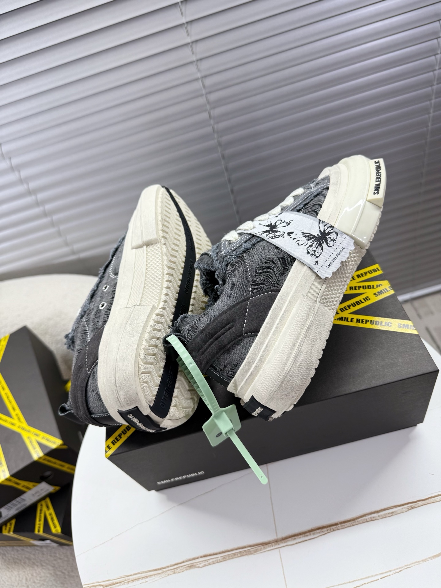 Designer Sneakers