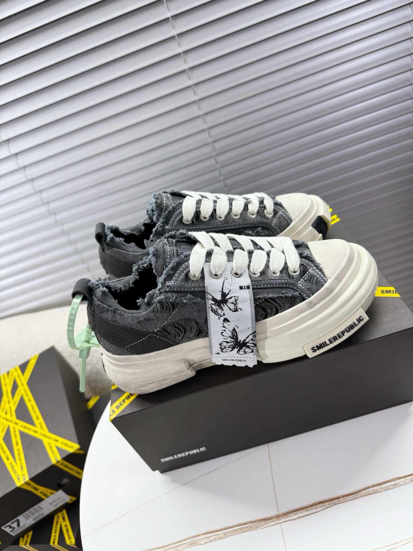 Designer Sneakers