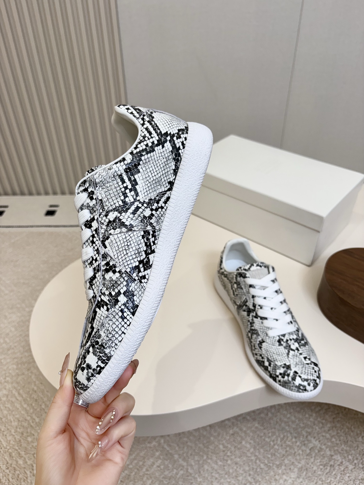 Designer Sneakers