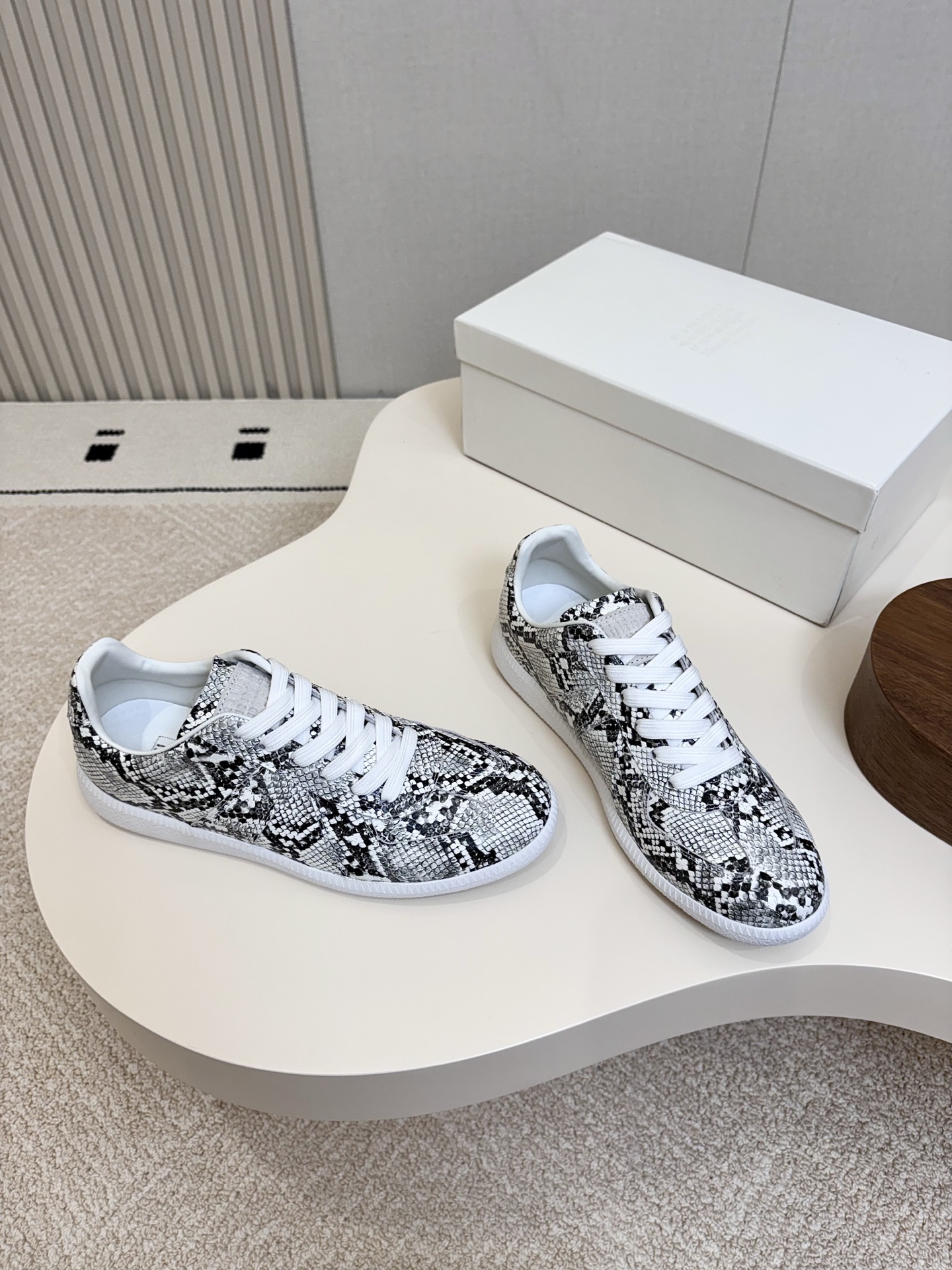 Designer Sneakers