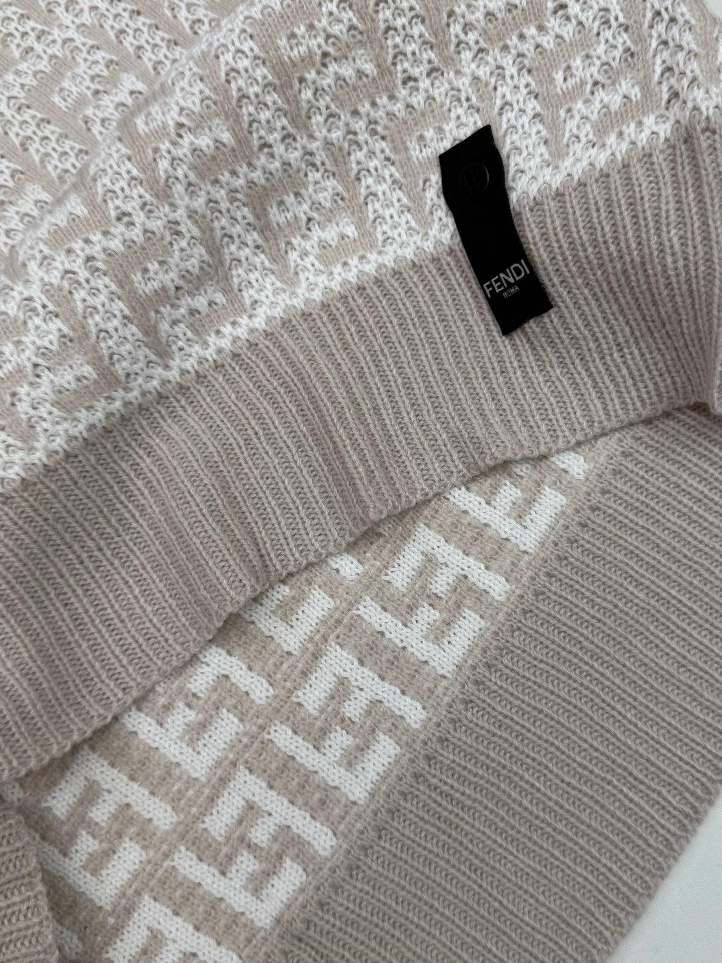 p725, end, fendy. pure, round collar, sweater. _other organiser - 图片 6