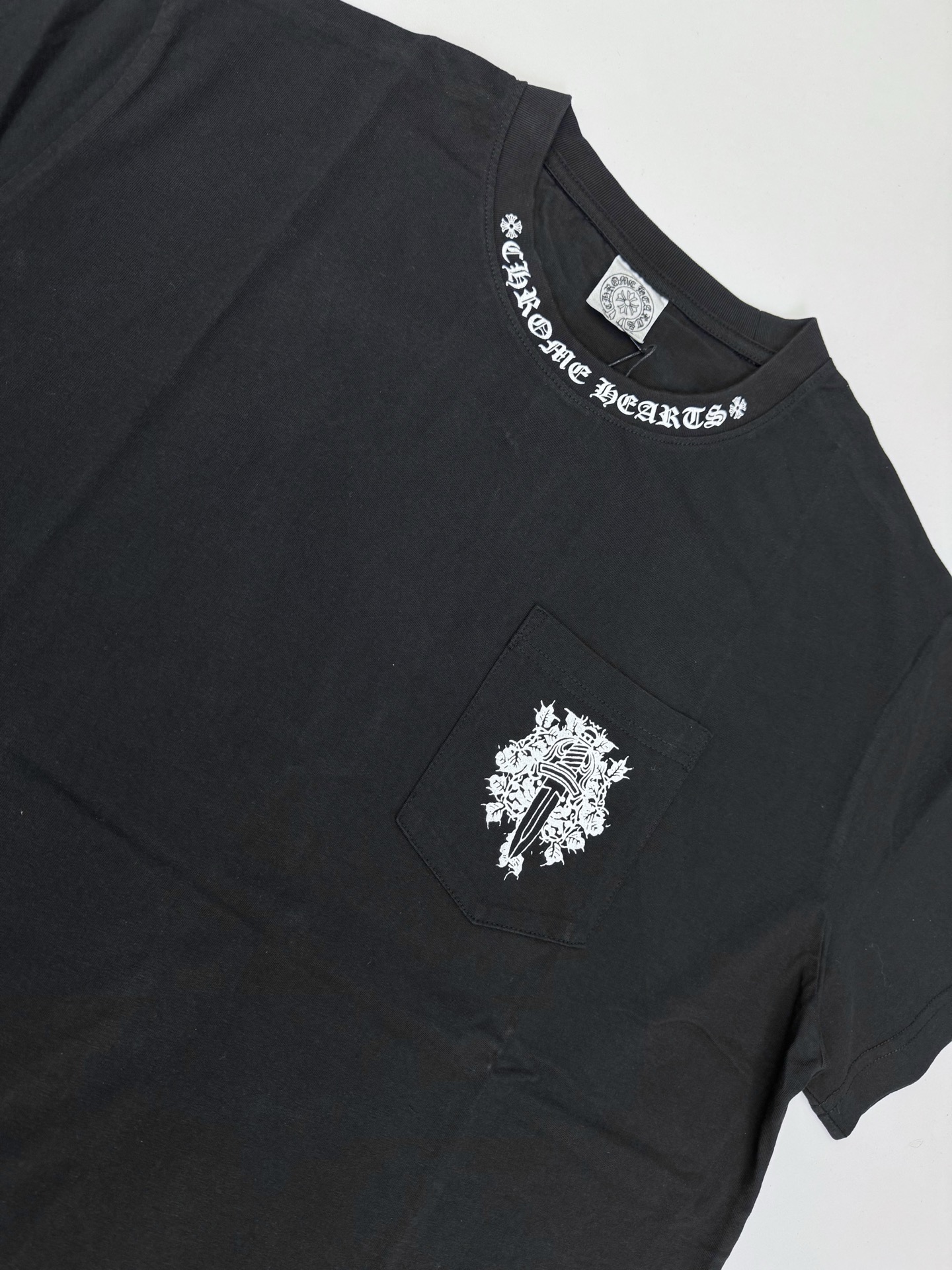 Chrome Hearts CH 克罗心Vintage十字架马蹄藤蔓宝剑水洗长袖T恤