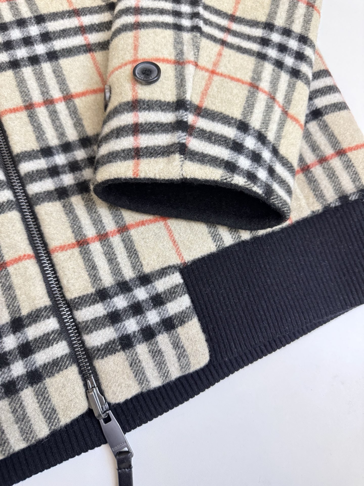 Burberry bbr巴宝莉双面穿条纹羊毛拉链连帽外套