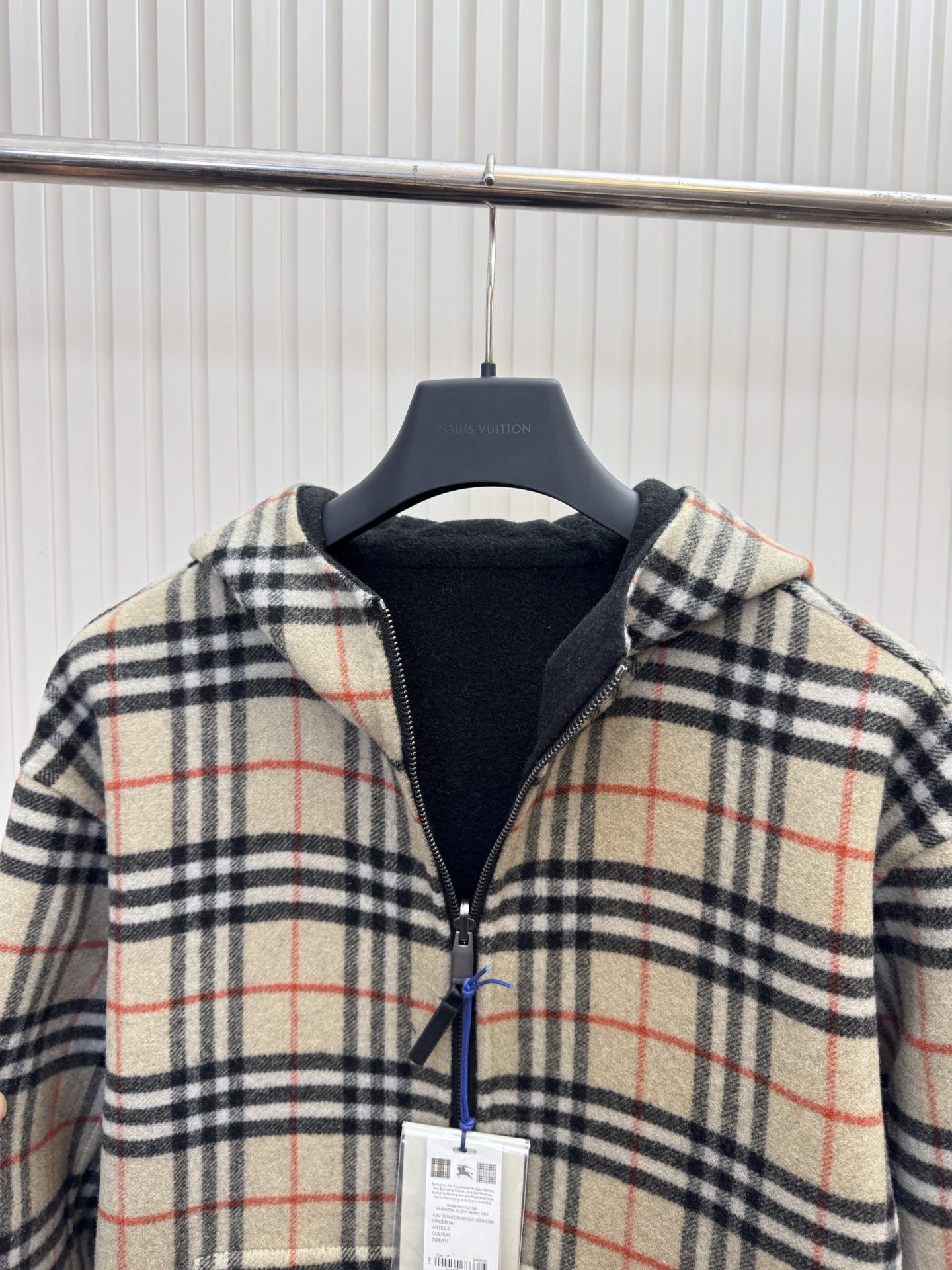 Burberry bbr巴宝莉双面穿条纹羊毛拉链连帽外套
