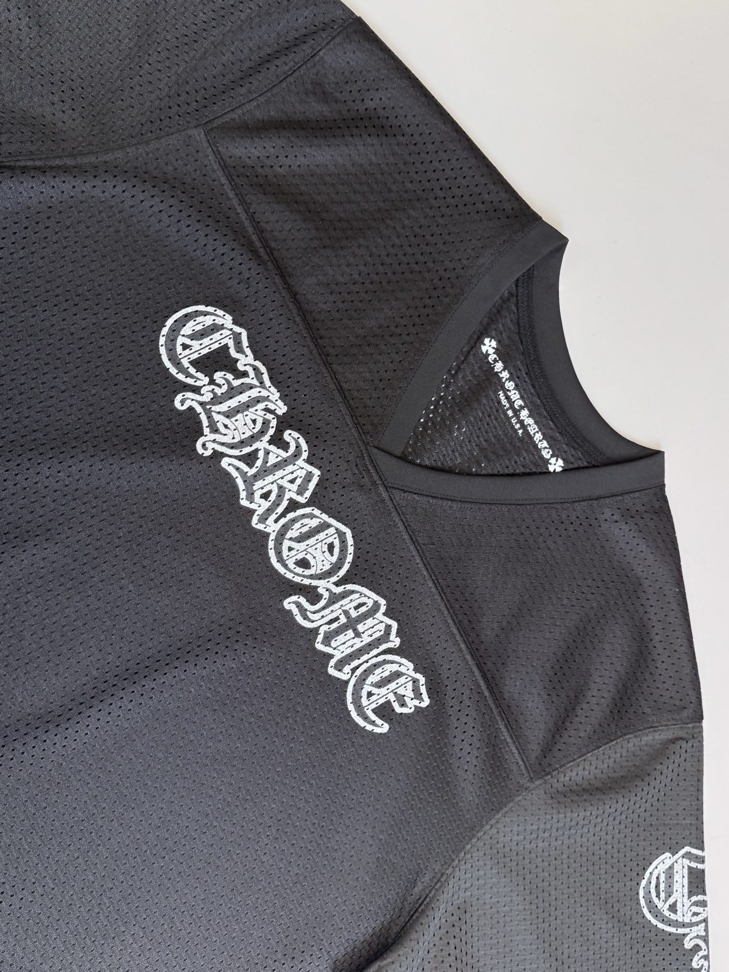 Chrome Hearts CH 克罗心 25ss黑色款V领网眼短袖款冰球服