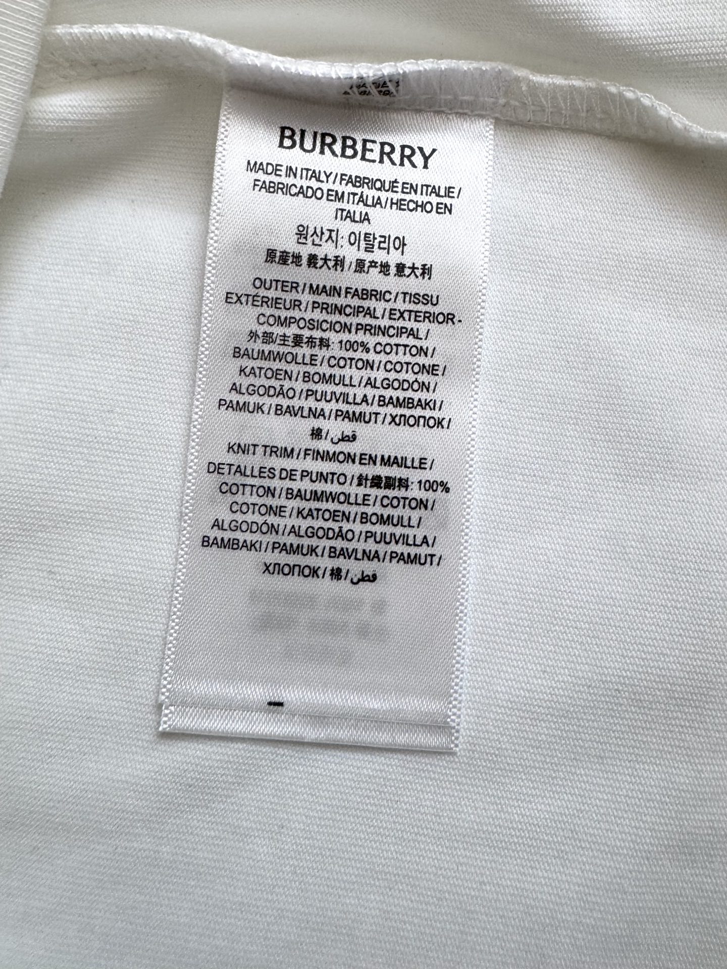 Burberry Bbr 巴宝莉 SS26格纹骑士马术印章刺绣圆领短袖T恤