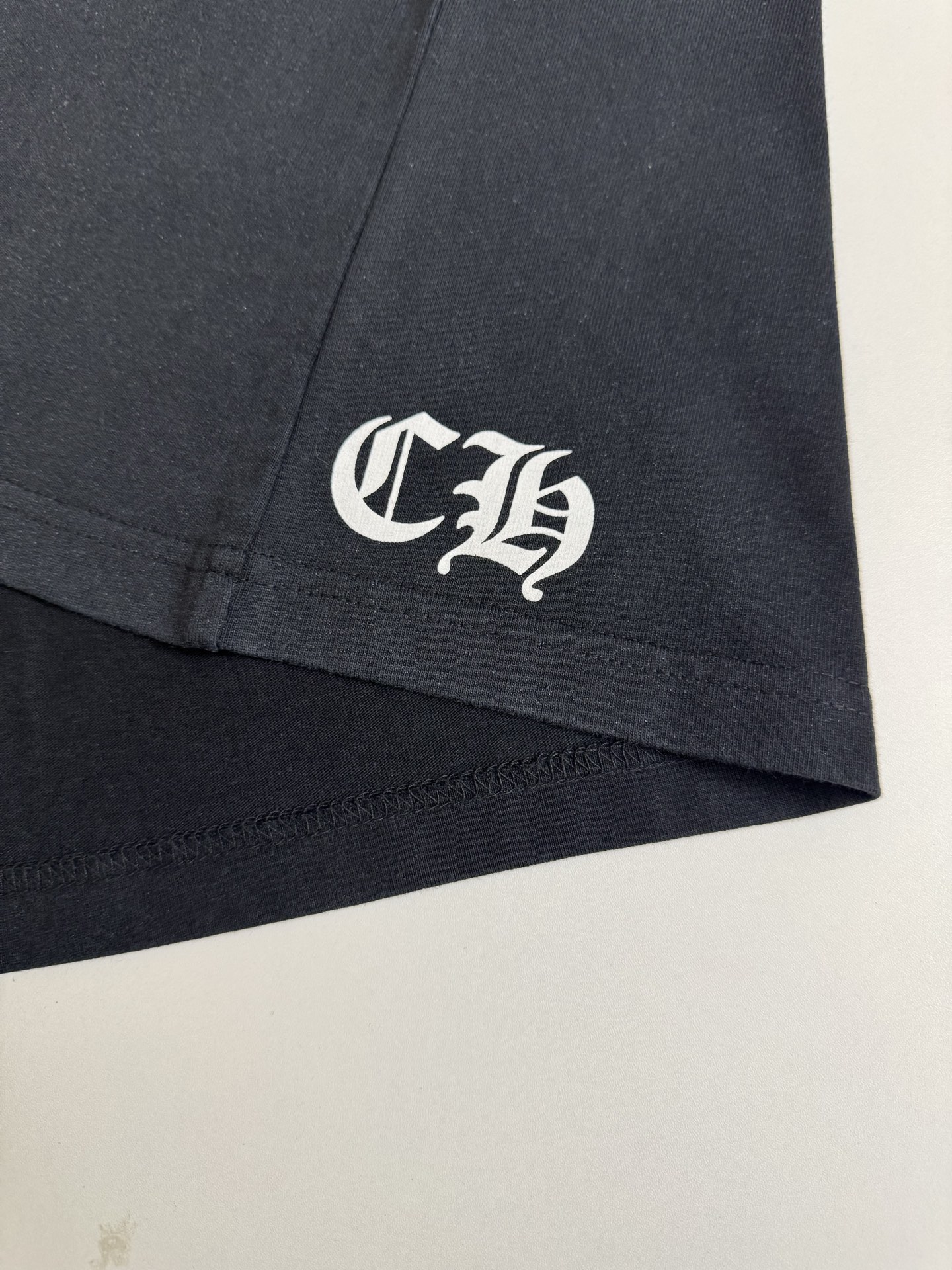Chrome Hearts CH 克罗心火焰袖臂印花水洗长袖