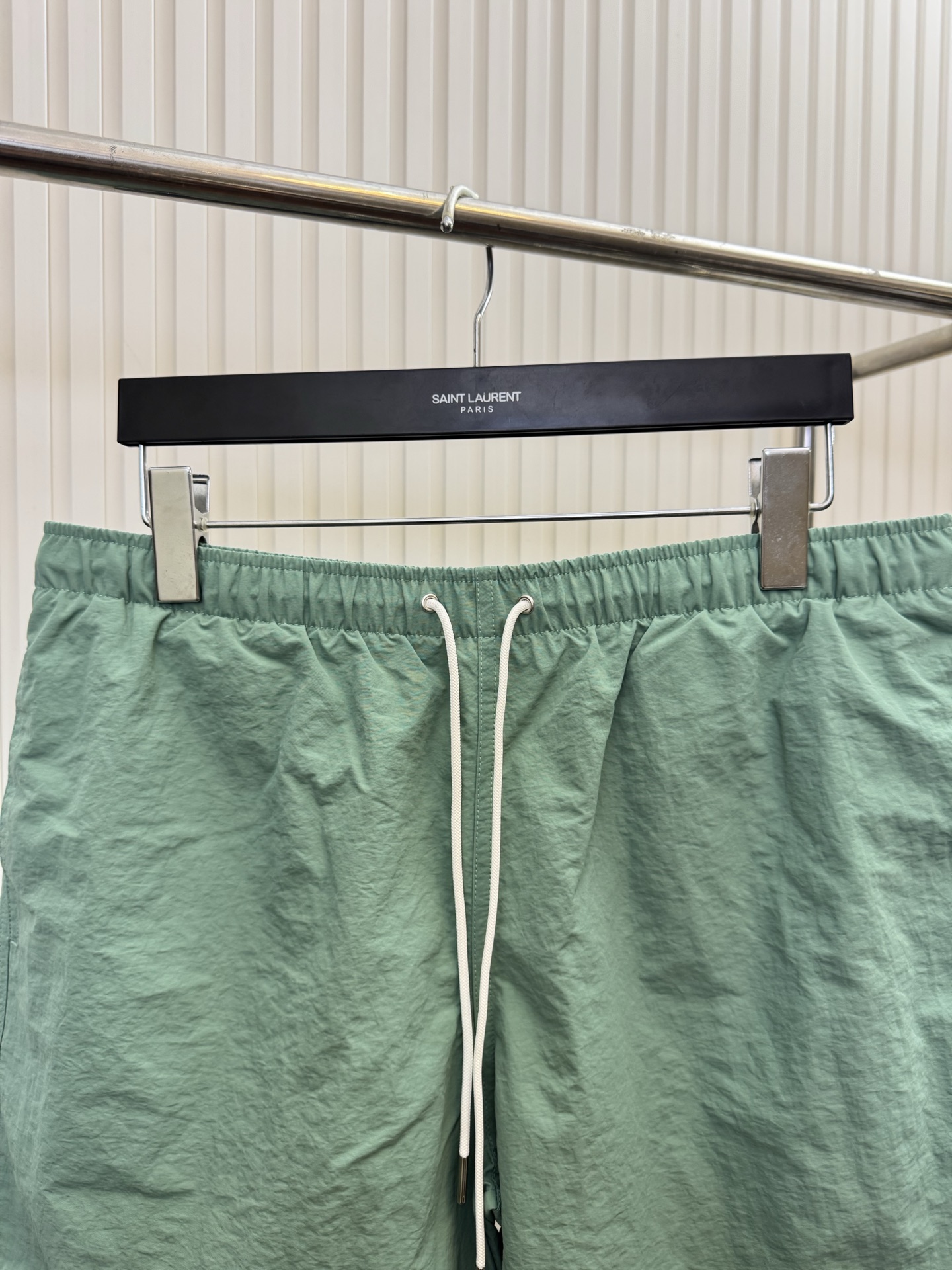 Hermès Hremes 爱马仕 H小标刺绣沙滩速干短裤