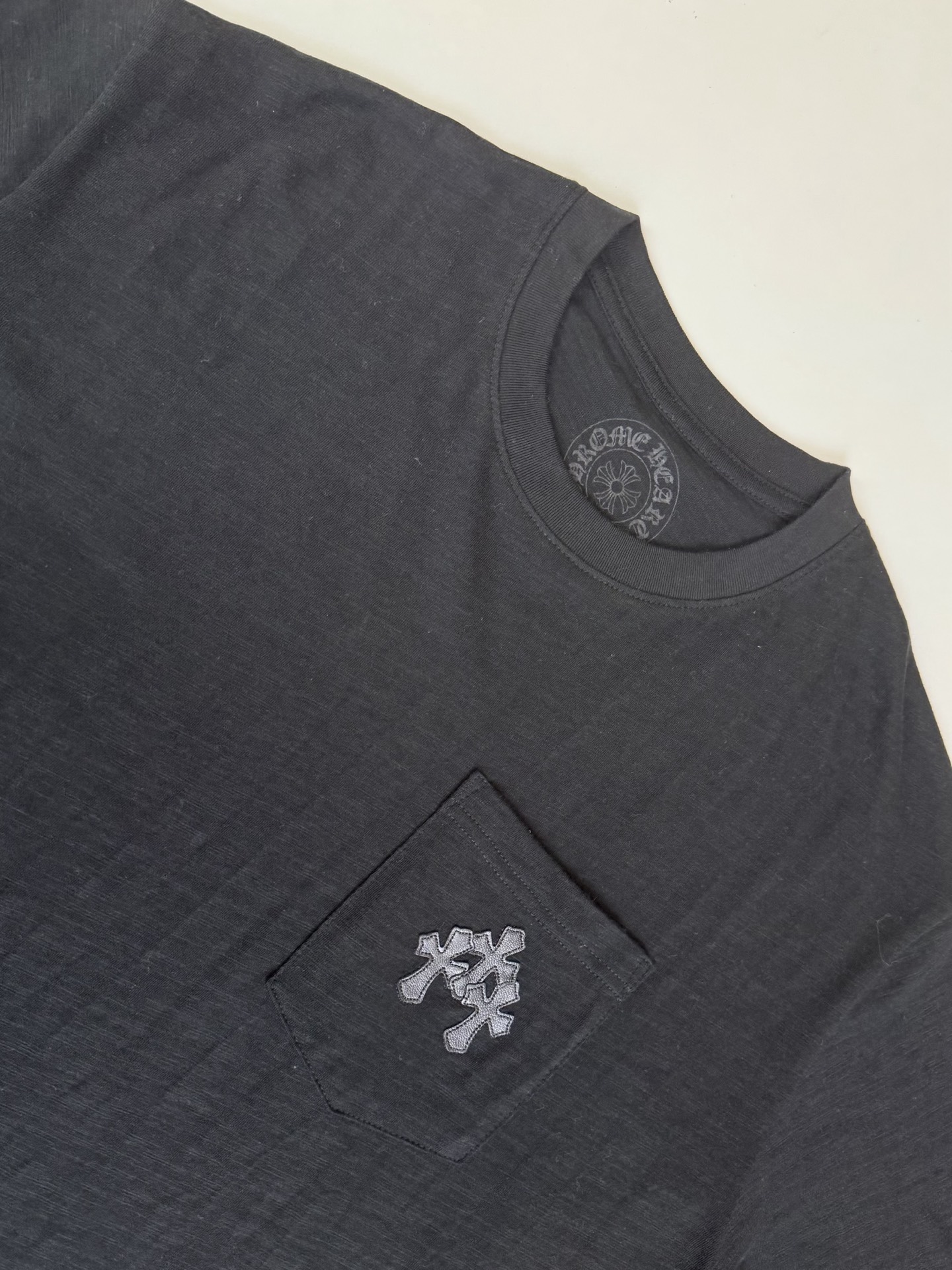 Chrome Hearts CH 克罗心 花纱竹节棉口袋拼皮短袖T恤
