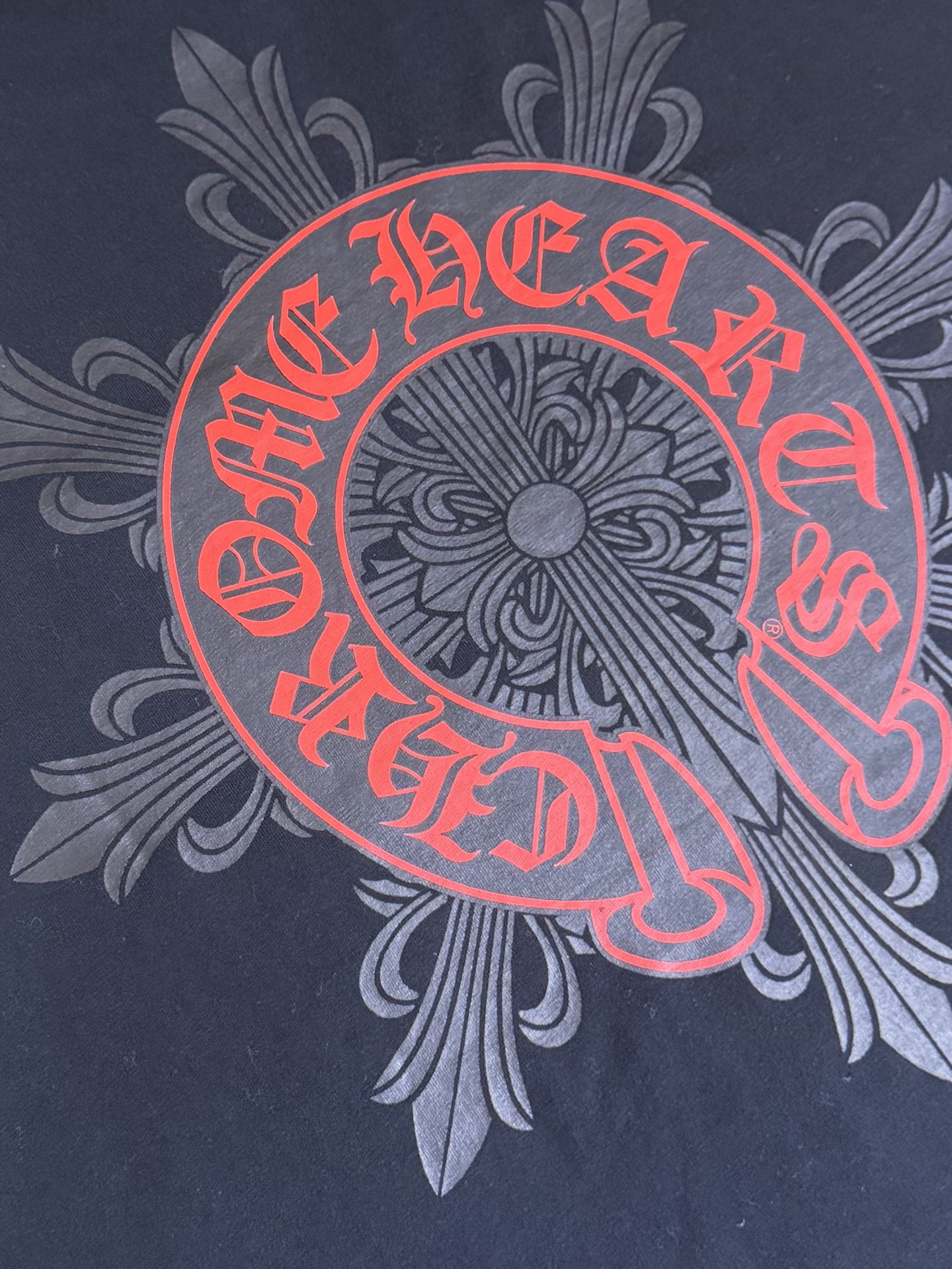 Chrome Hearts CH 克罗心伦敦限定藤蔓马蹄十字架短袖T恤