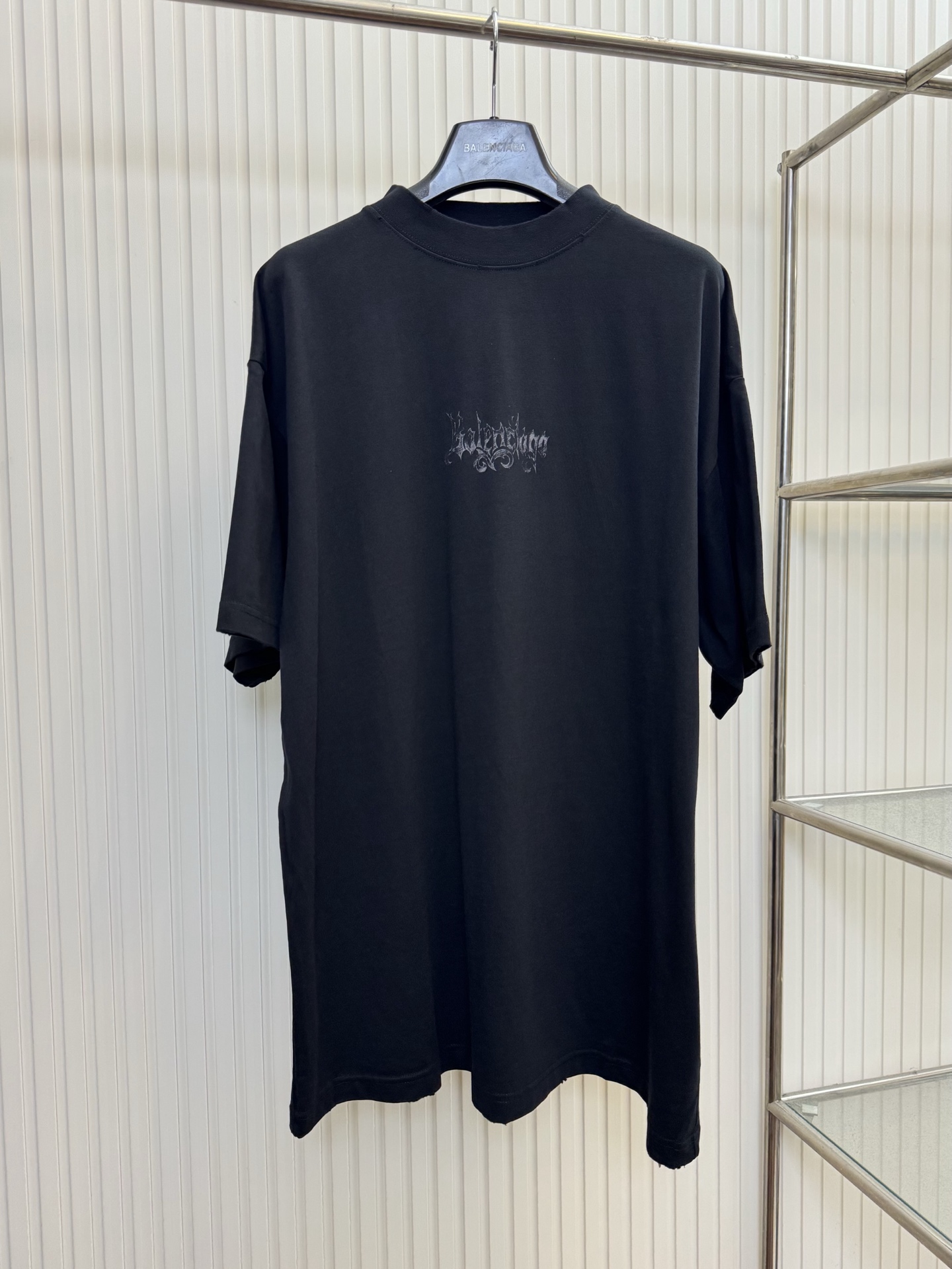 Balenciaga Bal 巴黎26ss 哥特火焰艺术字体印花短袖T恤