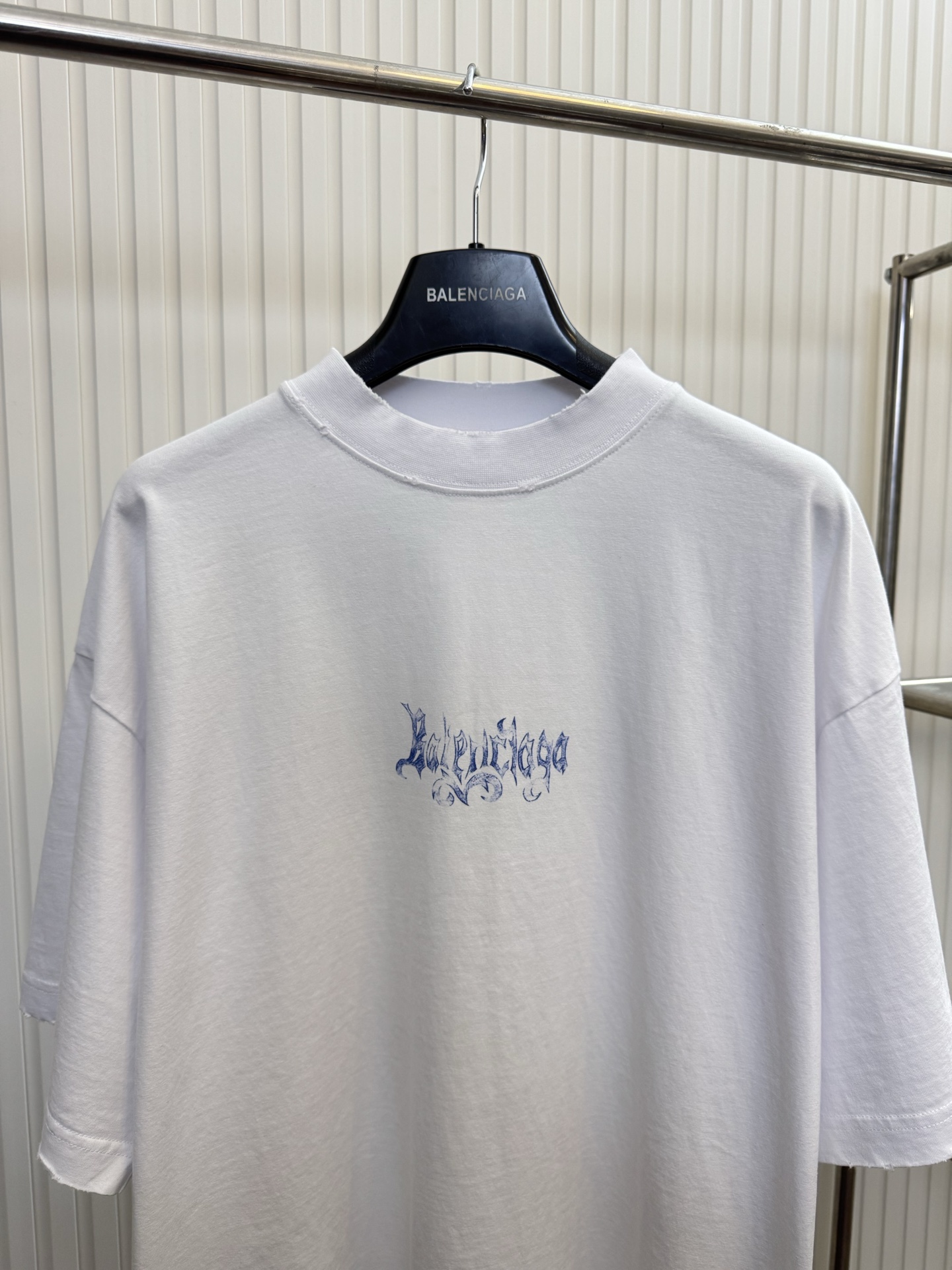 Balenciaga Bal 巴黎26ss 哥特火焰艺术字体印花短袖T恤