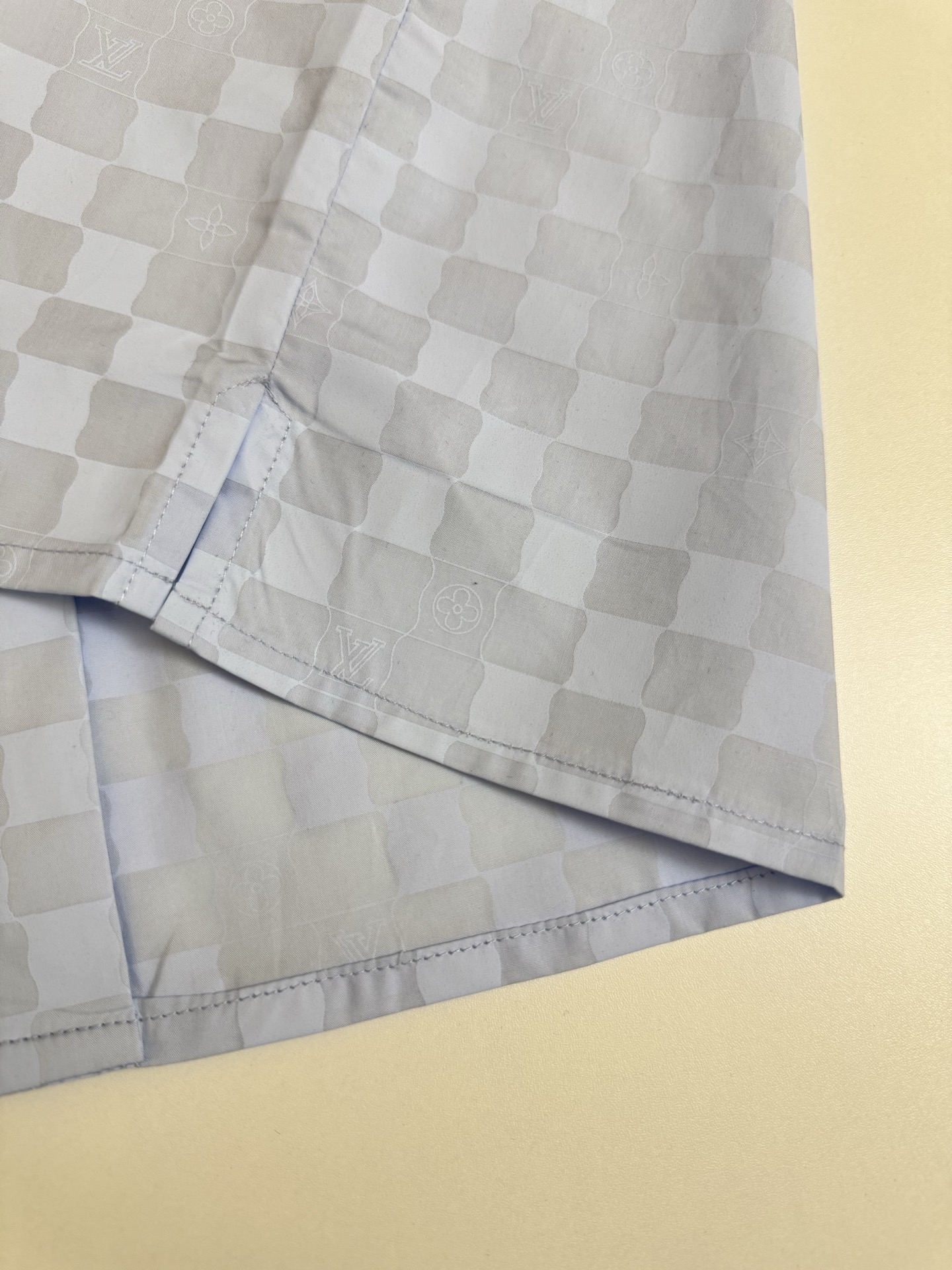 Louis Vuitton 1v 路易 26ss棋盘格蓝色小格子衬衫短袖