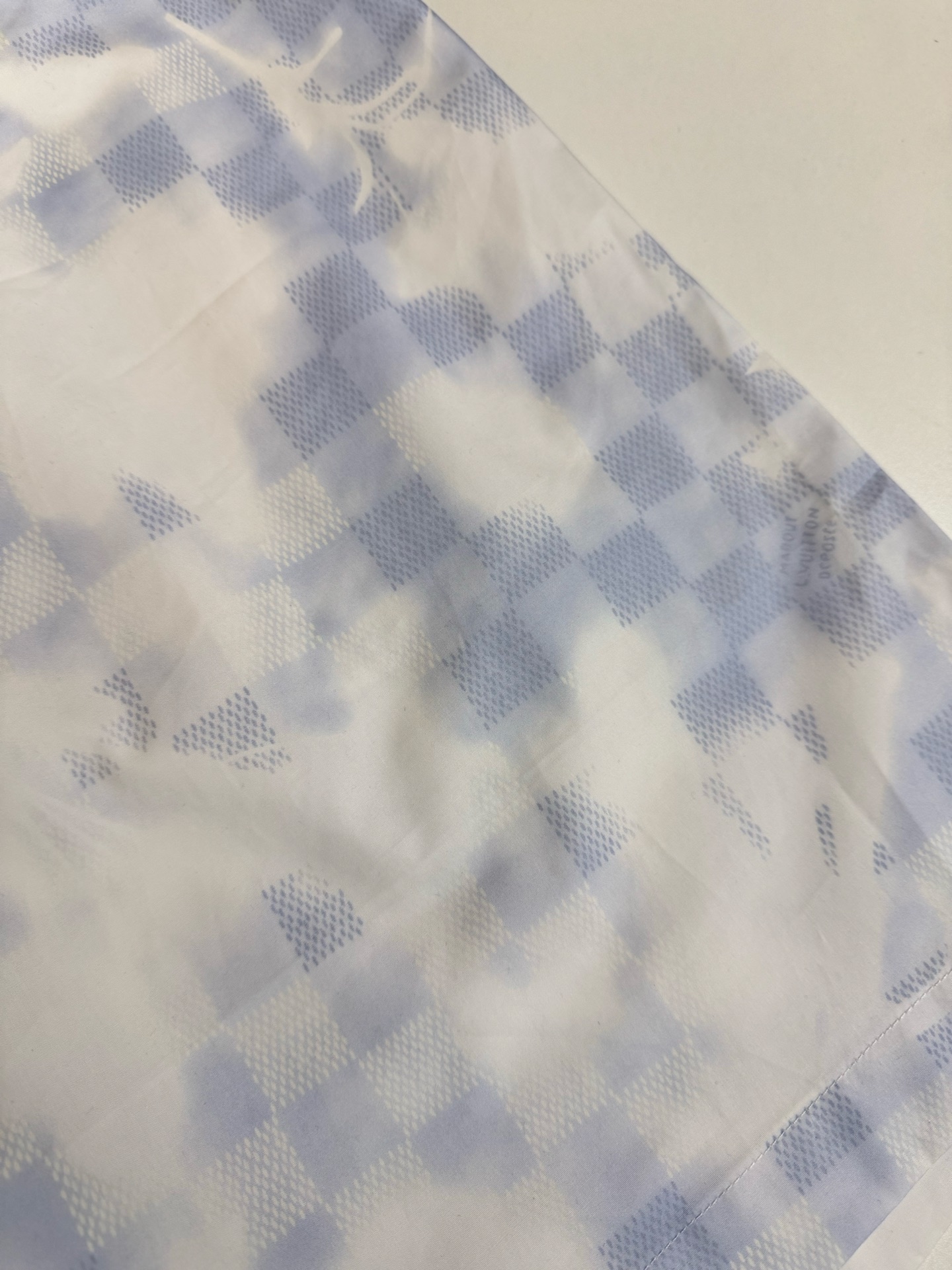 Louis Vuitton 1v 路易 SS26云朵系列像素棋盘格印花短裤