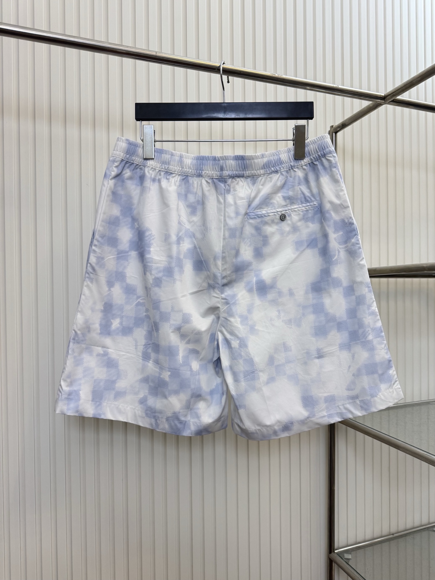 Louis Vuitton 1v 路易 SS26云朵系列像素棋盘格印花短裤
