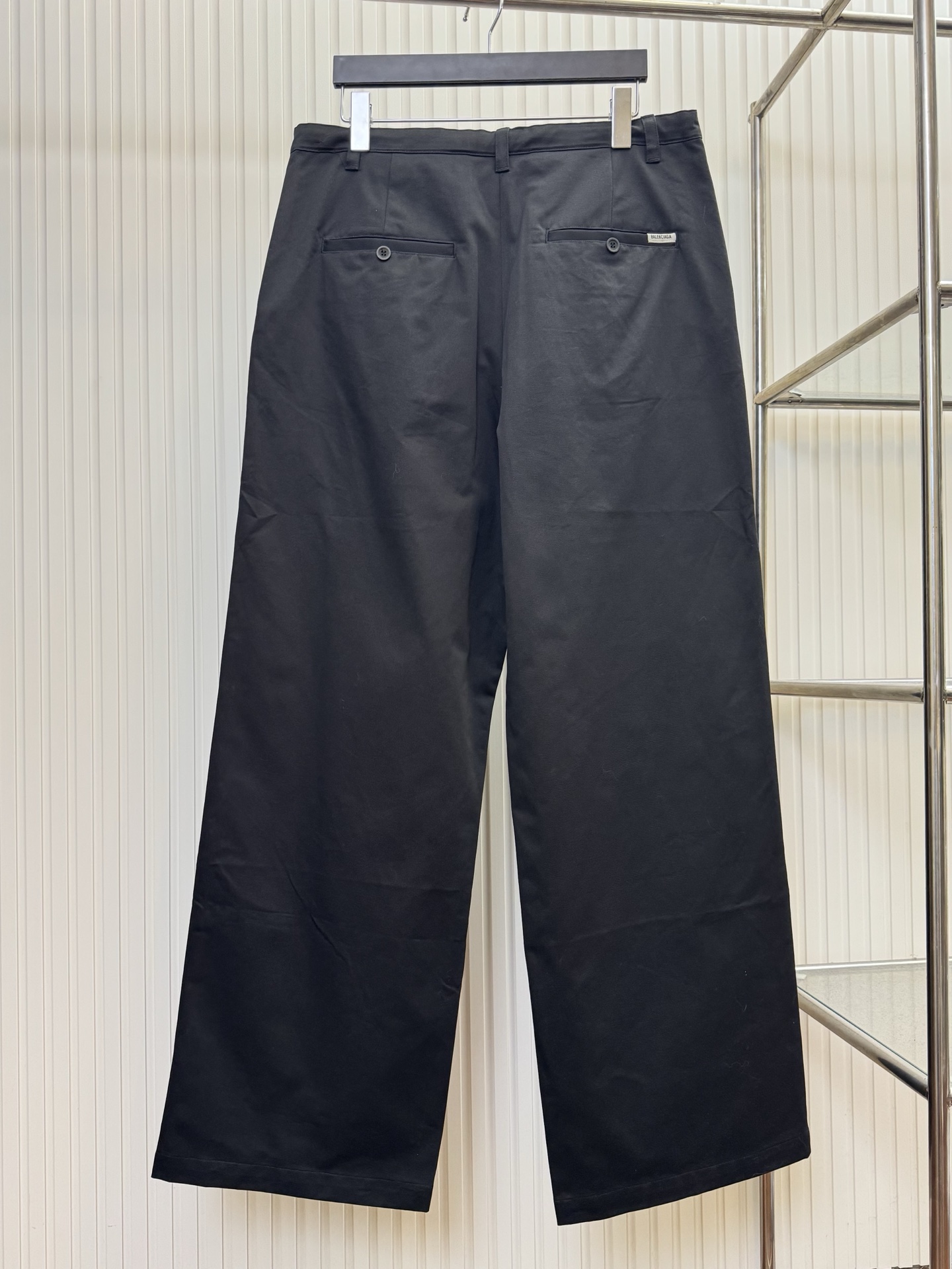 Balenciaga Bal 巴黎 26ss新款斜纹棉布扣子滚边口袋 休闲长裤