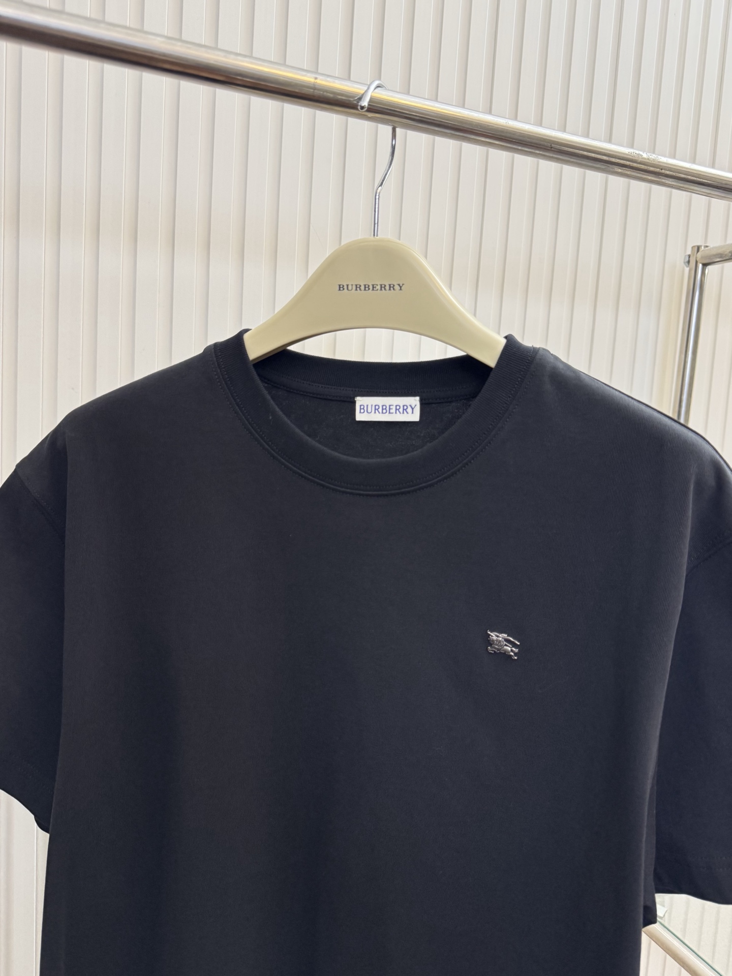 Burberry Bbr 巴宝莉 铁标logo短袖T恤