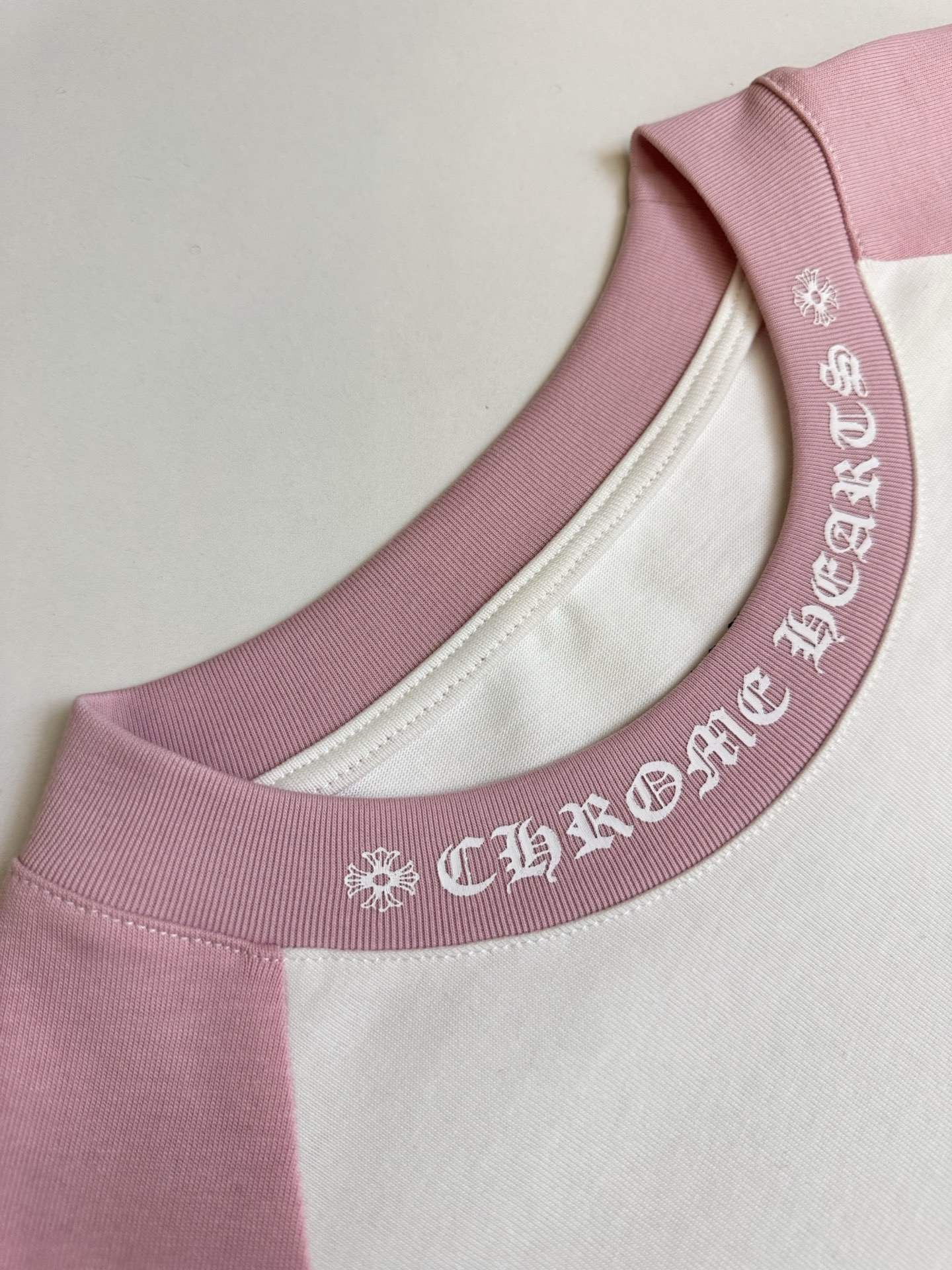Chrome Hearts CH 克罗心 马蹄印梵文字母绣臂撞色长袖