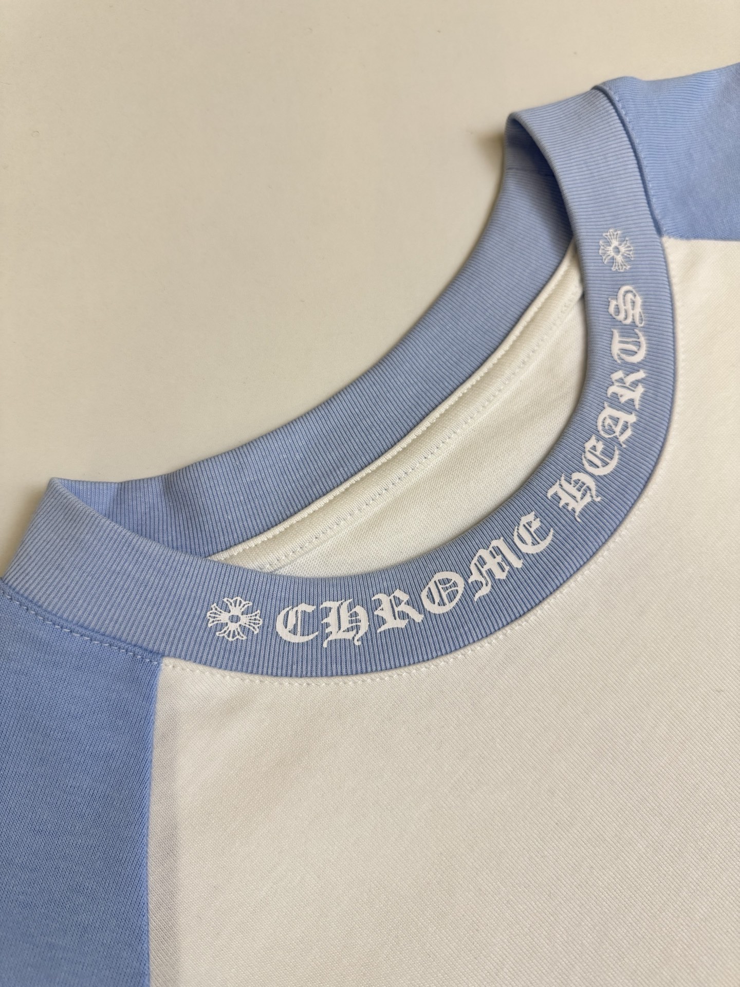 Chrome Hearts CH 克罗心 马蹄印梵文字母绣臂撞色长袖