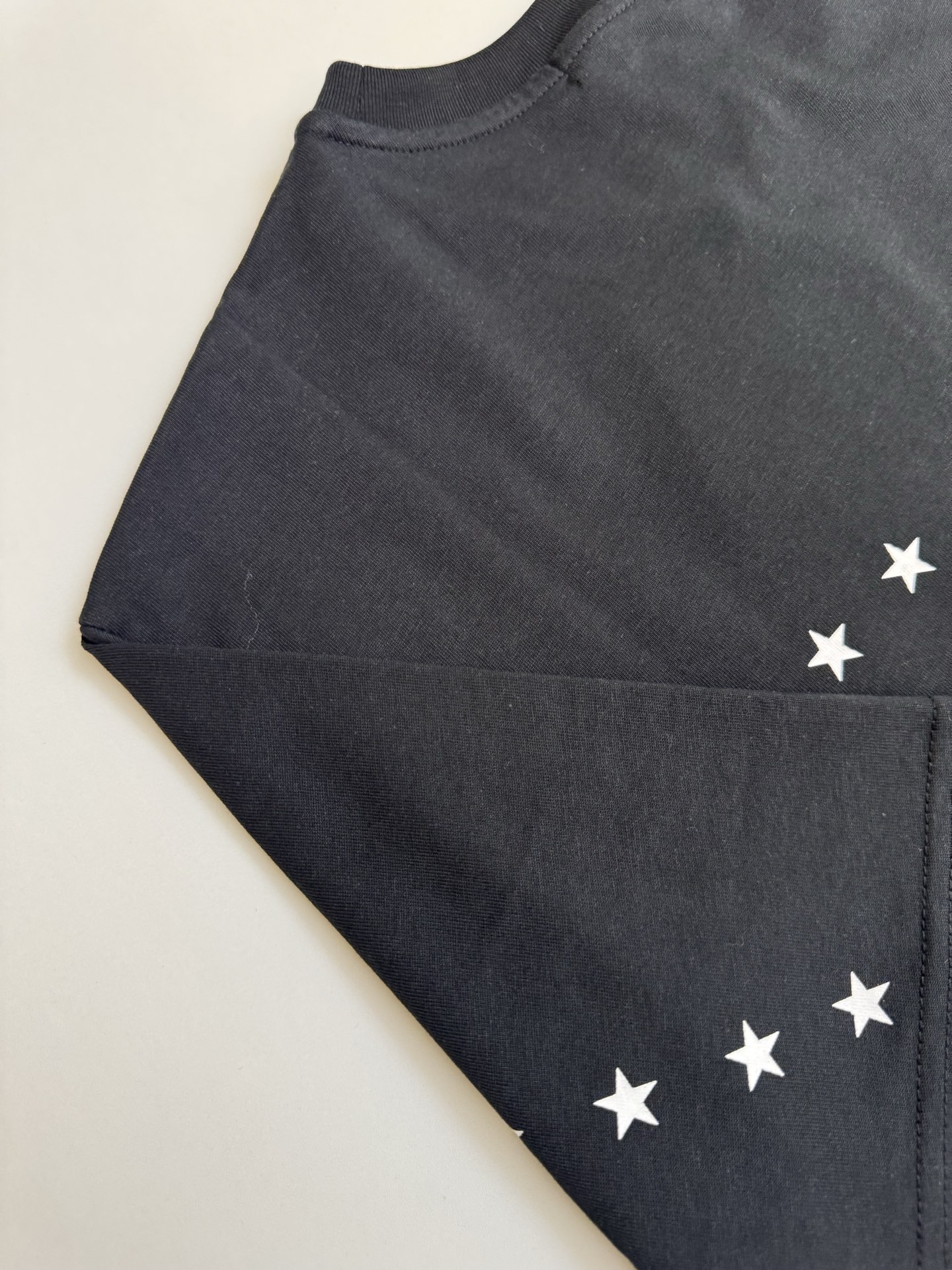 Moncler Monc 蒙口 五角星字母标识印花短袖T恤