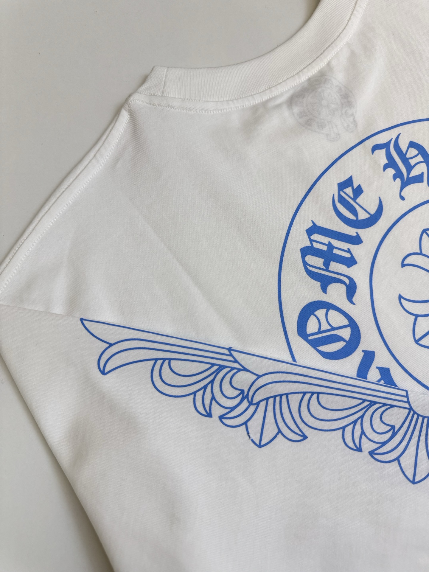 Chrome Hearts CH 克罗心 口袋马蹄印字母十字架绣臂长袖T恤