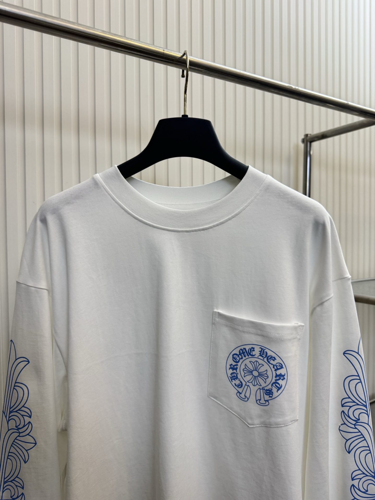 Chrome Hearts CH 克罗心 口袋马蹄印字母十字架绣臂长袖T恤