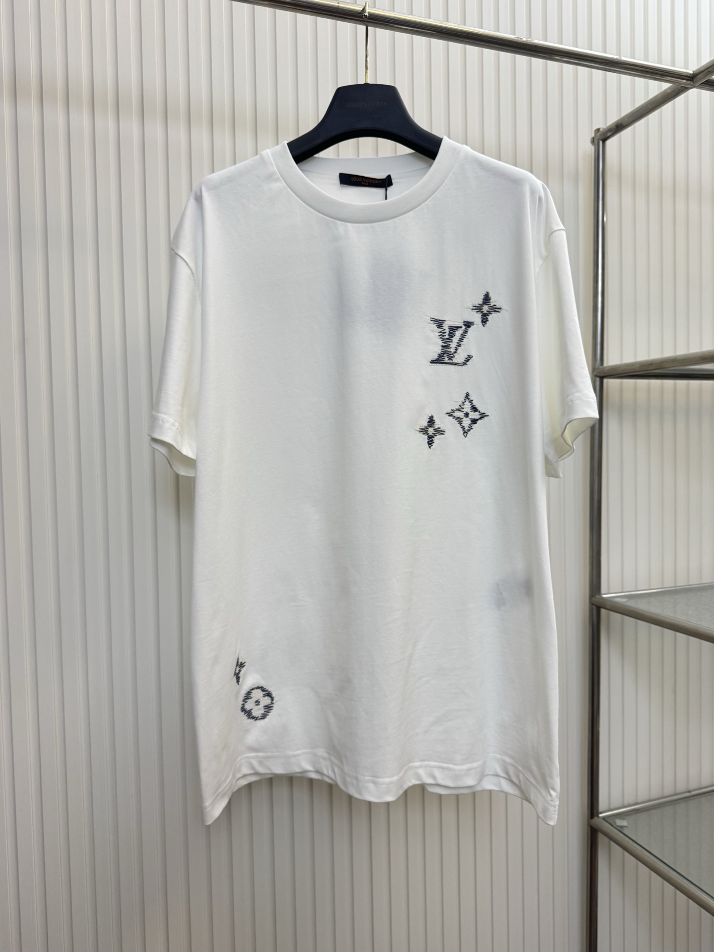 Louis Vuitton 1v 路易 FW26 Monogram素描刺绣短袖T恤