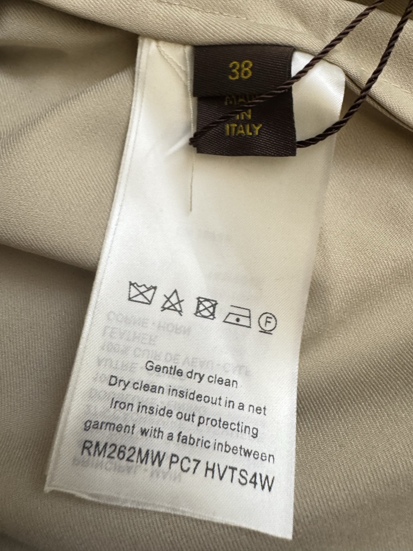 Louis Vuitton 1v 路易26SS丝棉绒混纺口袋皮标开领衬衫短袖