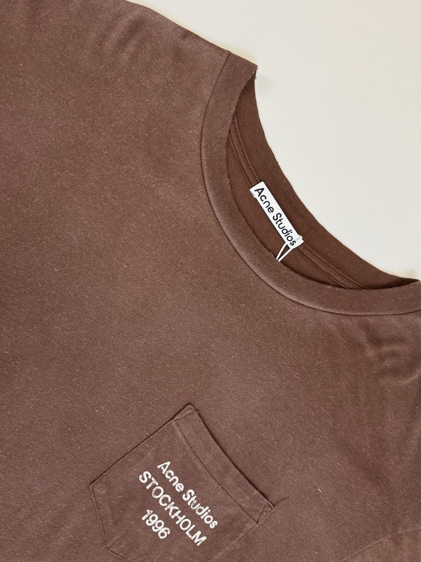 Acne Studios Acne Studios 口袋字母徽标短袖T恤